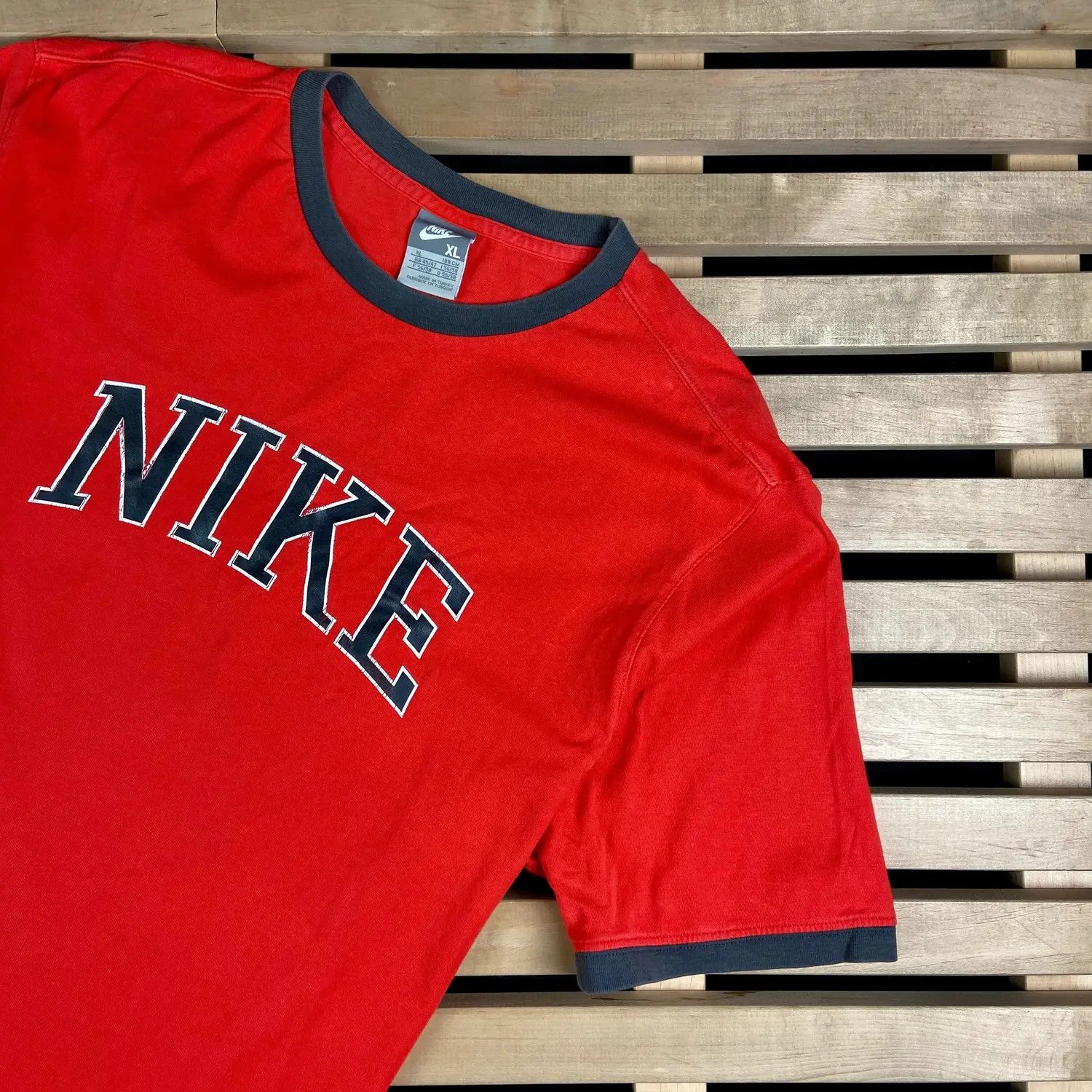 Nike × Vintage Mens Vintage T Shirt Nike Big Logo Size XL Size US XL / EU 56 / 4 - 2 Thumbnail