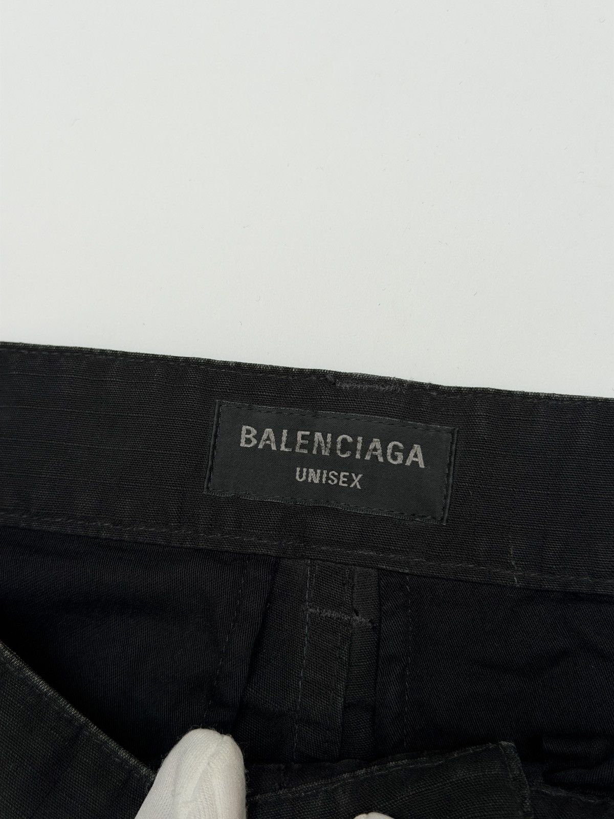Balenciaga Balenciaga Large Black Ripstop Destroyed Cargo Pants Size US 27 - 8 Thumbnail