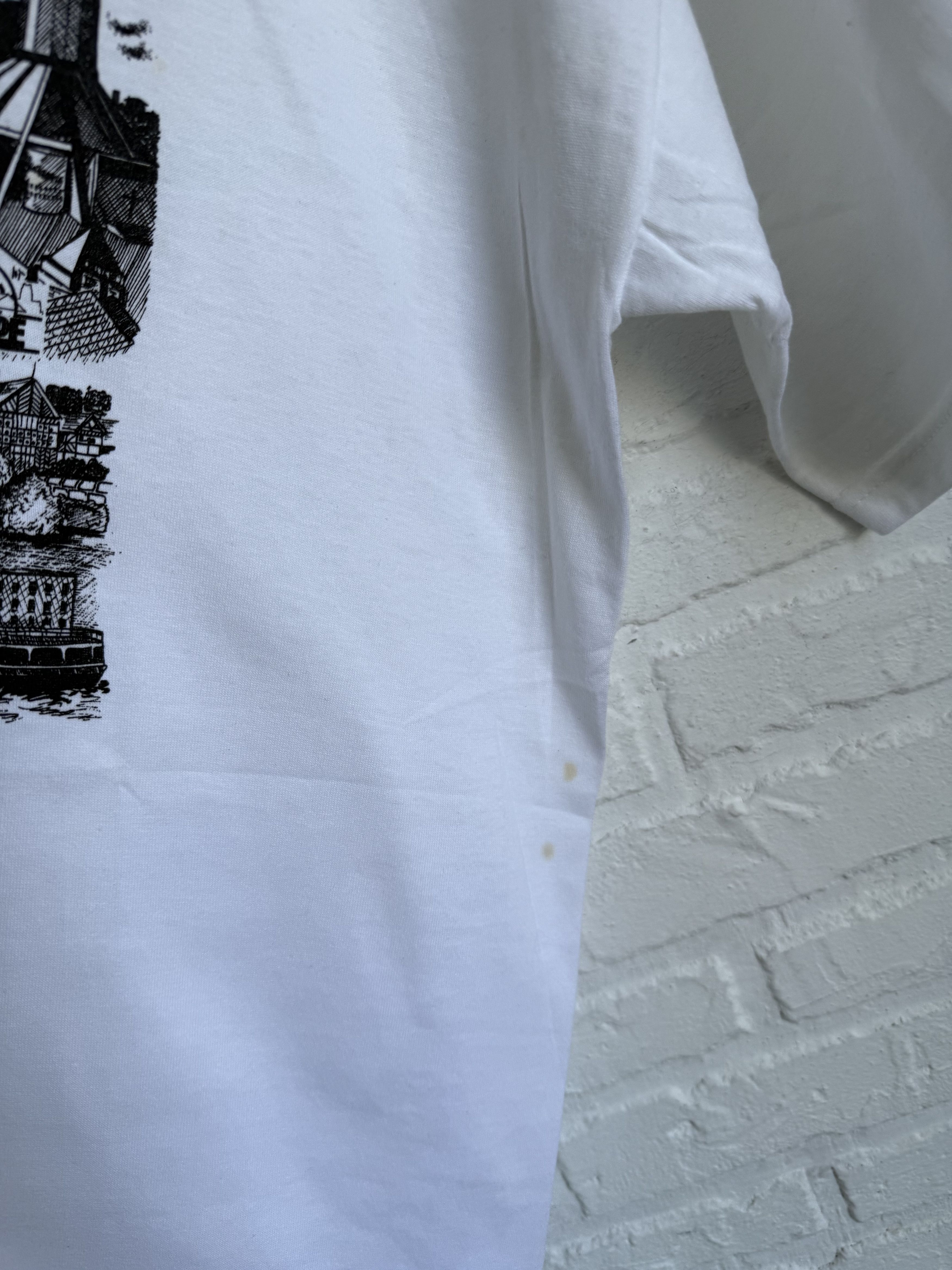 Band Tees Vintage 90s The Beatles Cavern FC Liverpool t-shirt Size US XXL / EU 58 / 5 - 5 Thumbnail