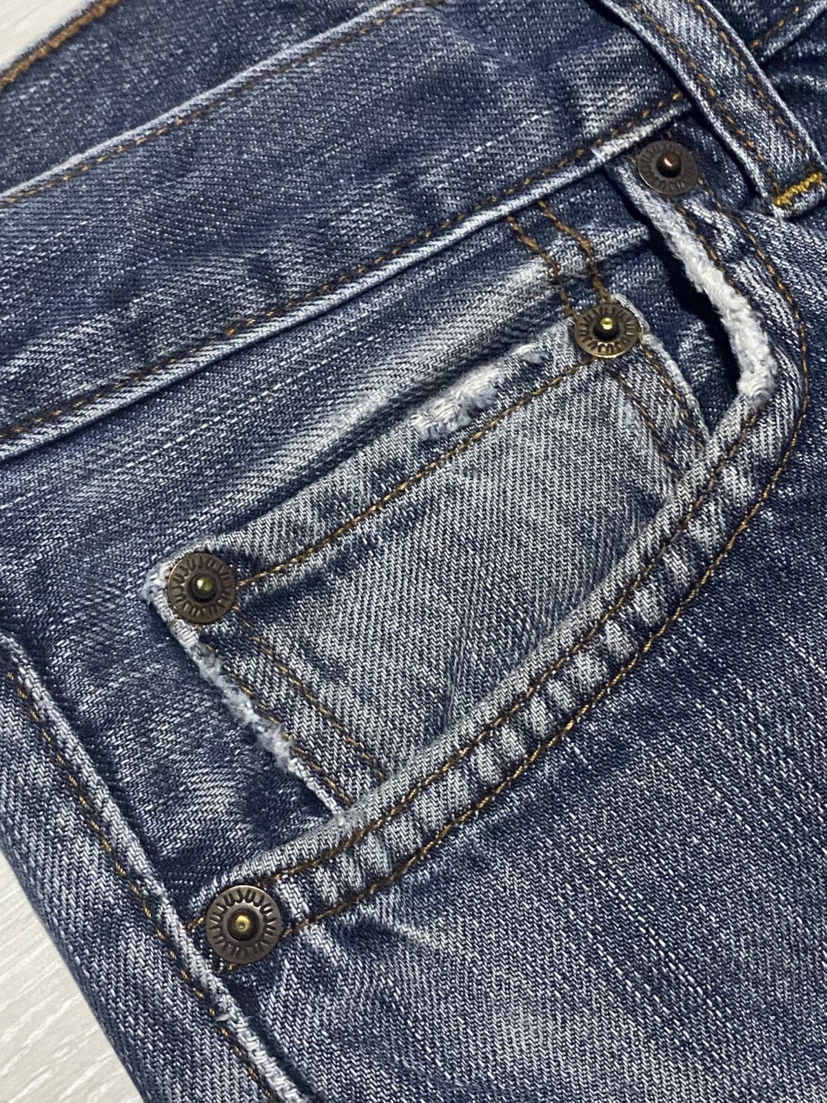 Engineered Garments × Uniqlo Vintage Japanese Brand Uniqlo Faded Wash Distressed Loose Size US 32 / EU 48 - 10 Thumbnail