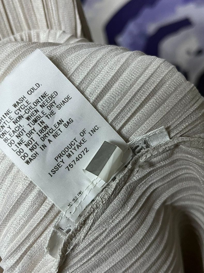 Issey Miyake Issey Miyake size:3 Off-white pleated skirt Size S / US 4 / IT 40 - 5 Thumbnail