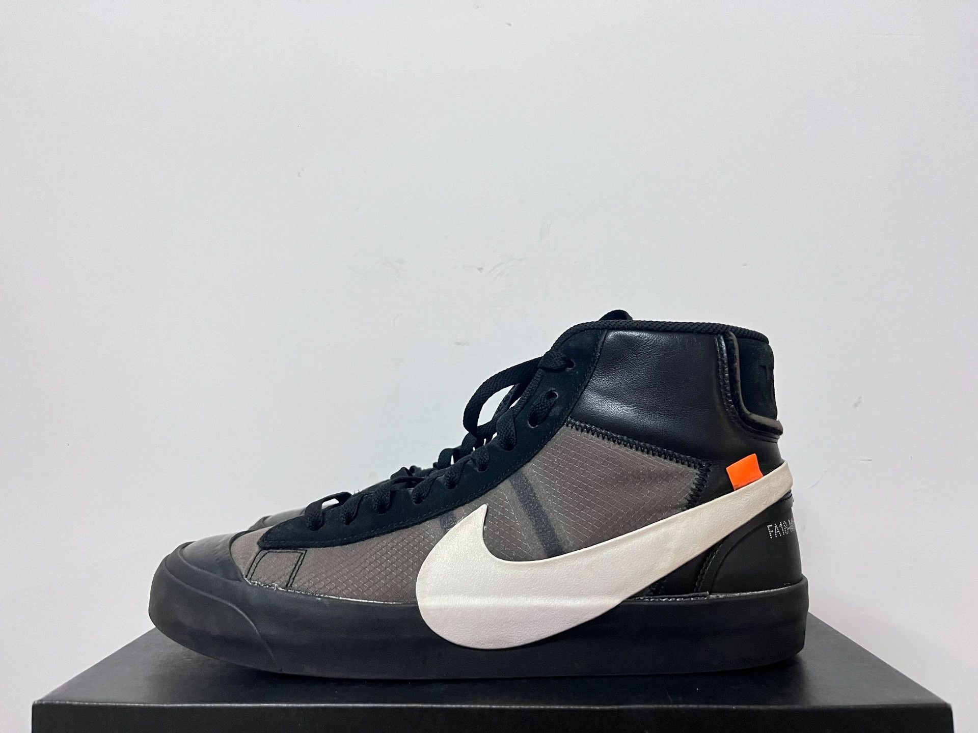 Nike Nike BLAZER Green Hitop Sneakers 11 Men Size US 11 / EU 44 - 1 Thumbnail