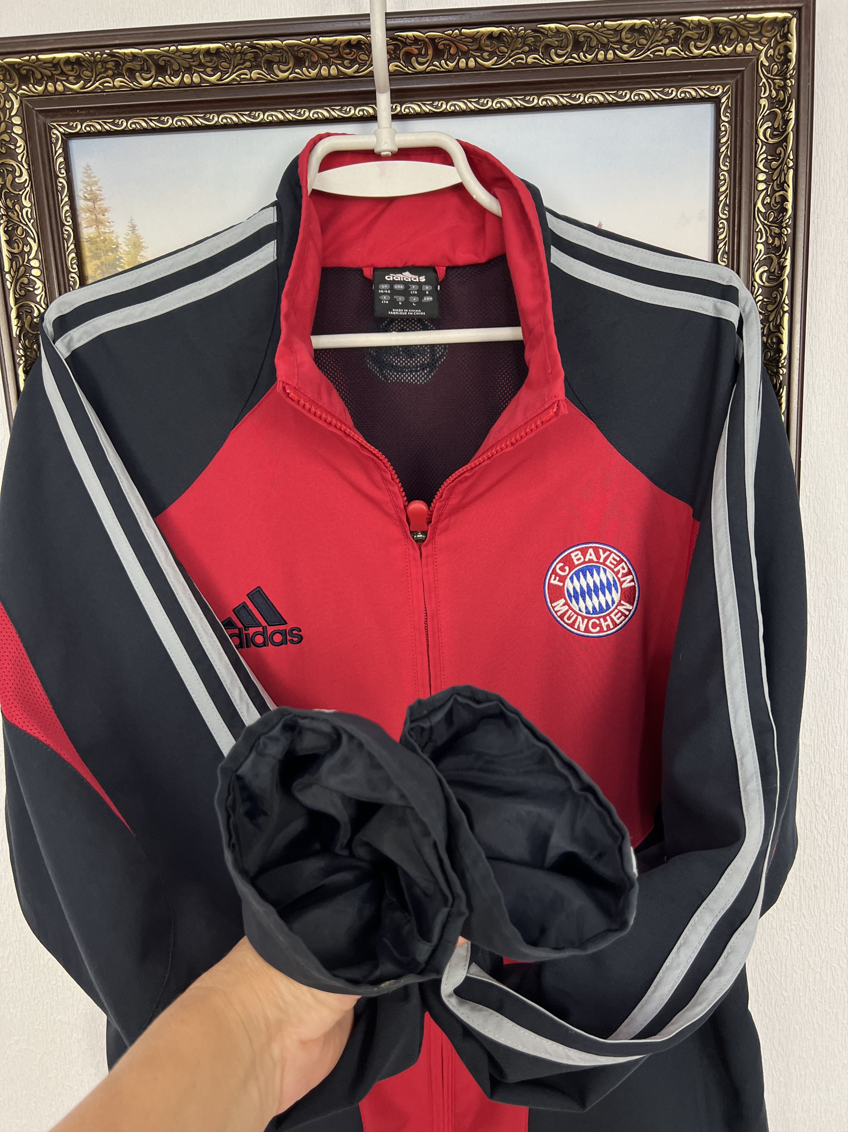 Adidas Vintage Adidas Bayern Munich Football Jacket Soccer Size US M / EU 48-50 / 2 - 7 Thumbnail