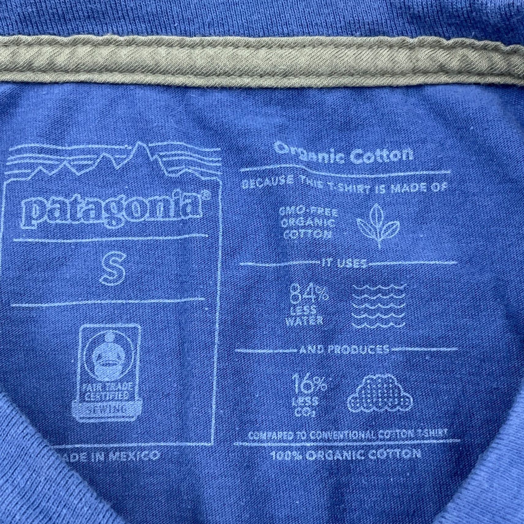 Patagonia Patagonia Shirt Men Small Blue Tee Organic Cotton Heart Beat Wave Adult Outdoor Shirt Mens Size US S / EU 44-46 / 1 - 4 Thumbnail