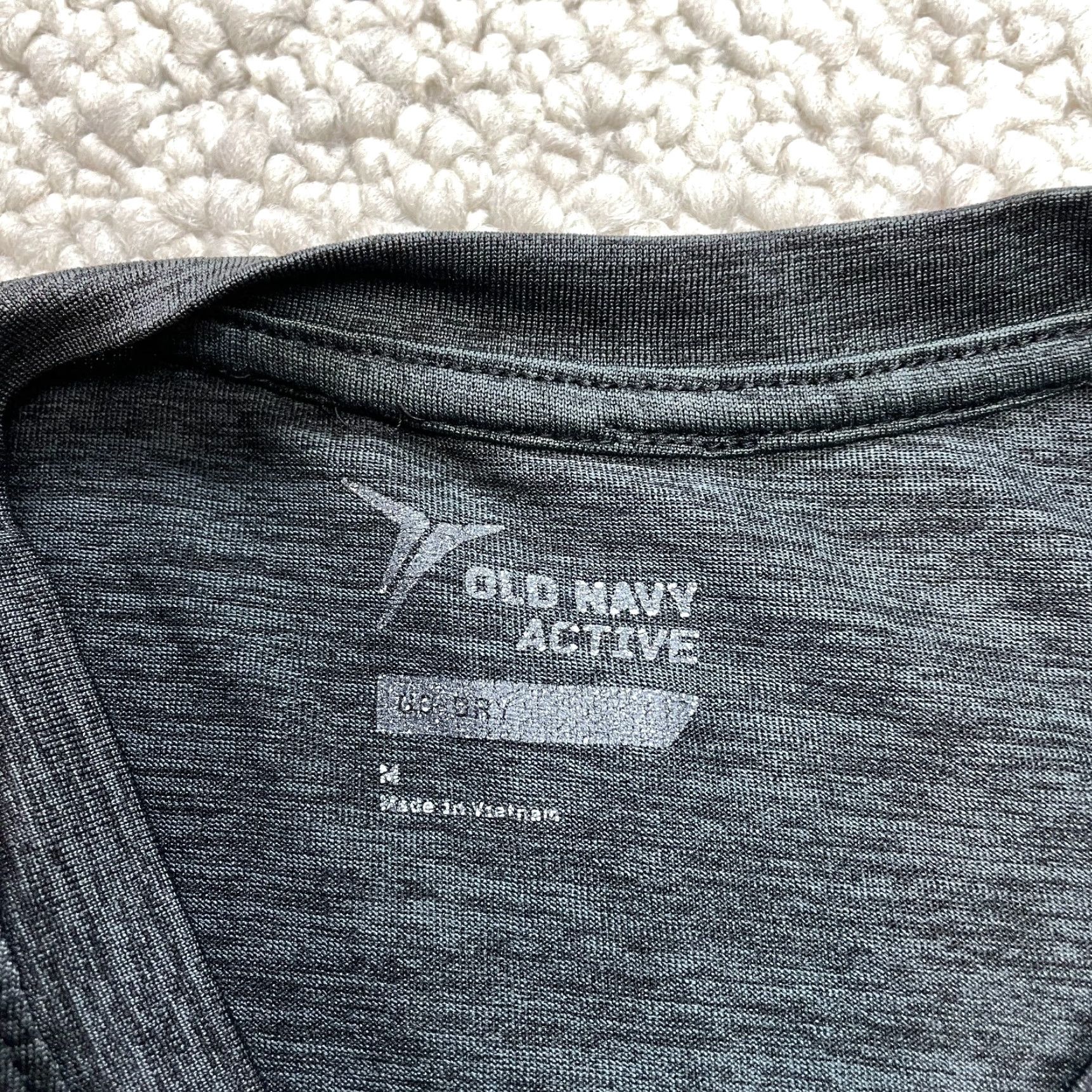 Old Navy Old Navy Shirt Mens L Gray Logo Sports Active T-Shirt Short Sleeve Regular Fit - Microfiber Climalite Workout Gym VINTAGE: No Size US L / EU 52-54 / 3 - 6 Thumbnail