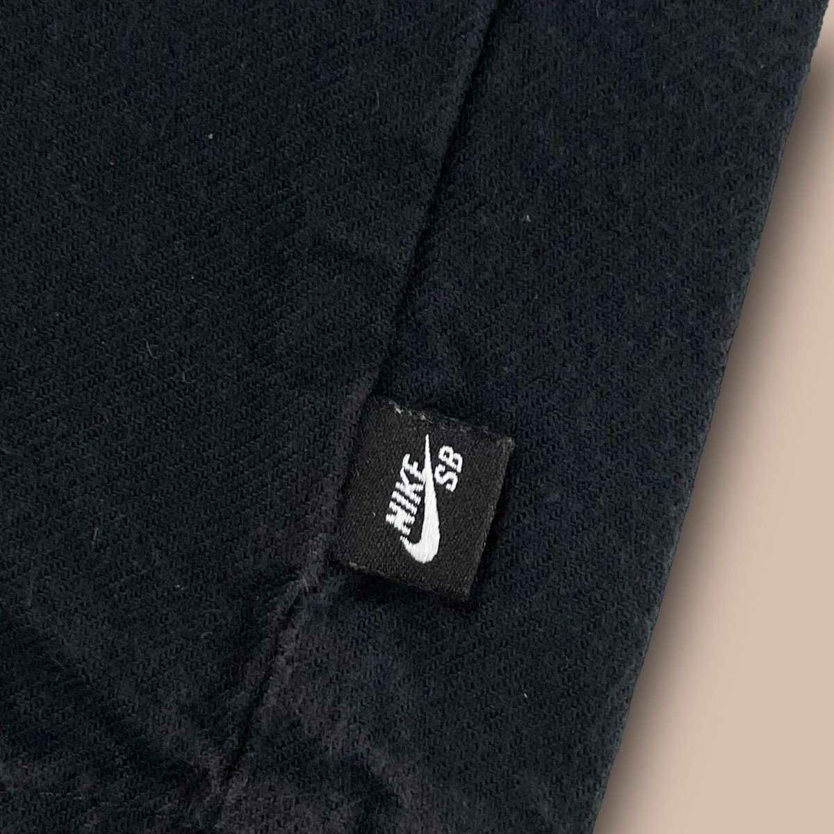 Nike SB Nike SB Flannel Button Up Black Shirt Size US L / EU 52-54 / 3 - 8 Thumbnail