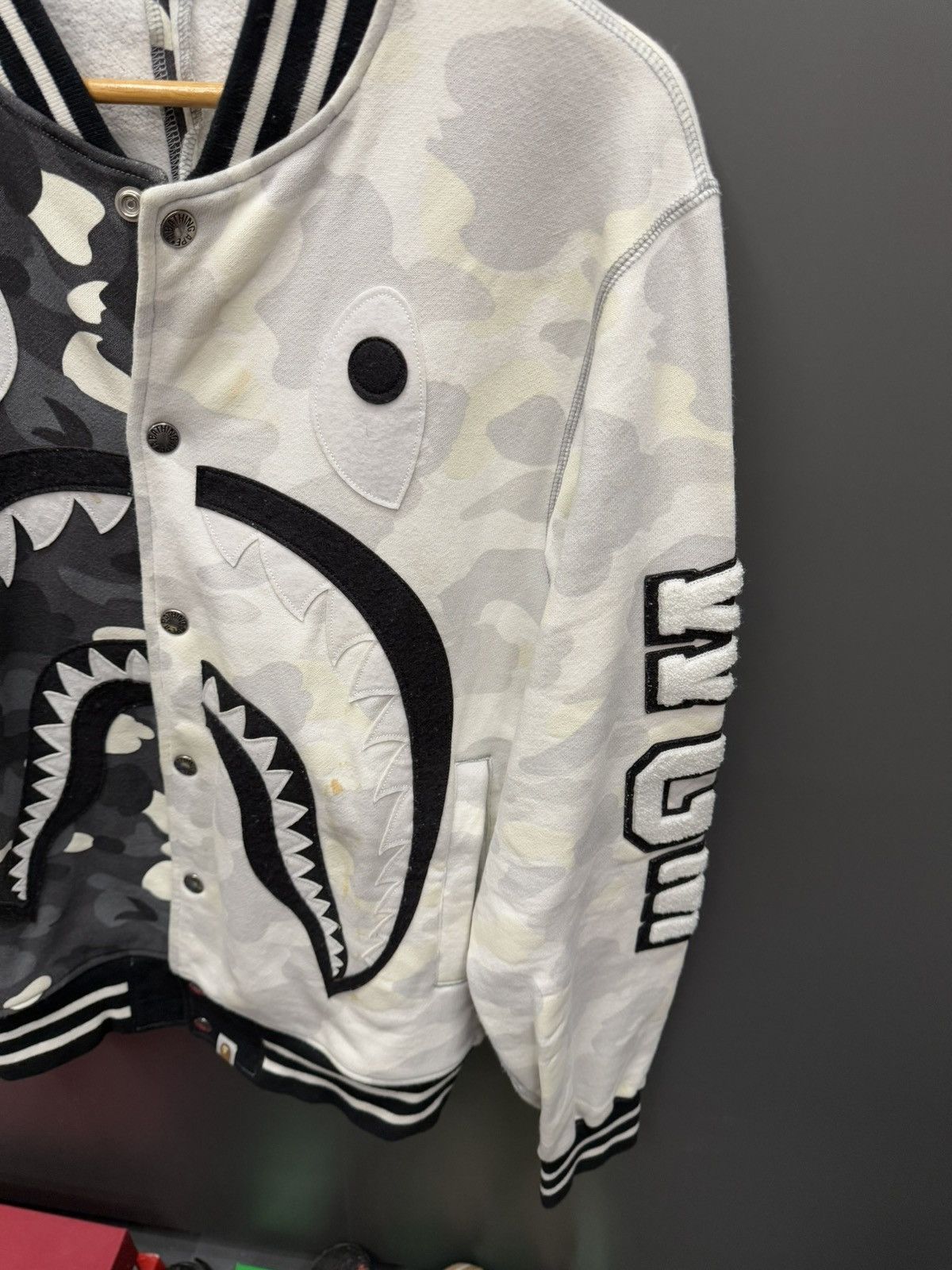 Bape A Bathing Ape Split Camo Varsity Jacket Black / White Size US L / EU 52-54 / 3 - 4 Thumbnail