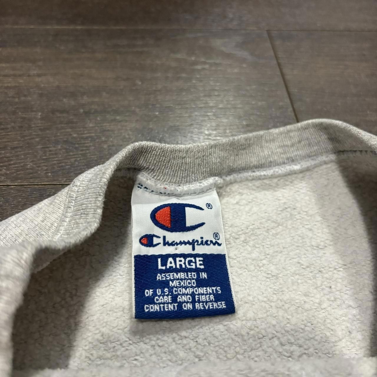 Champion vintage ucla champion crewneck sweatshirt 90s M/L Size US L / EU 52-54 / 3 - 6 Thumbnail