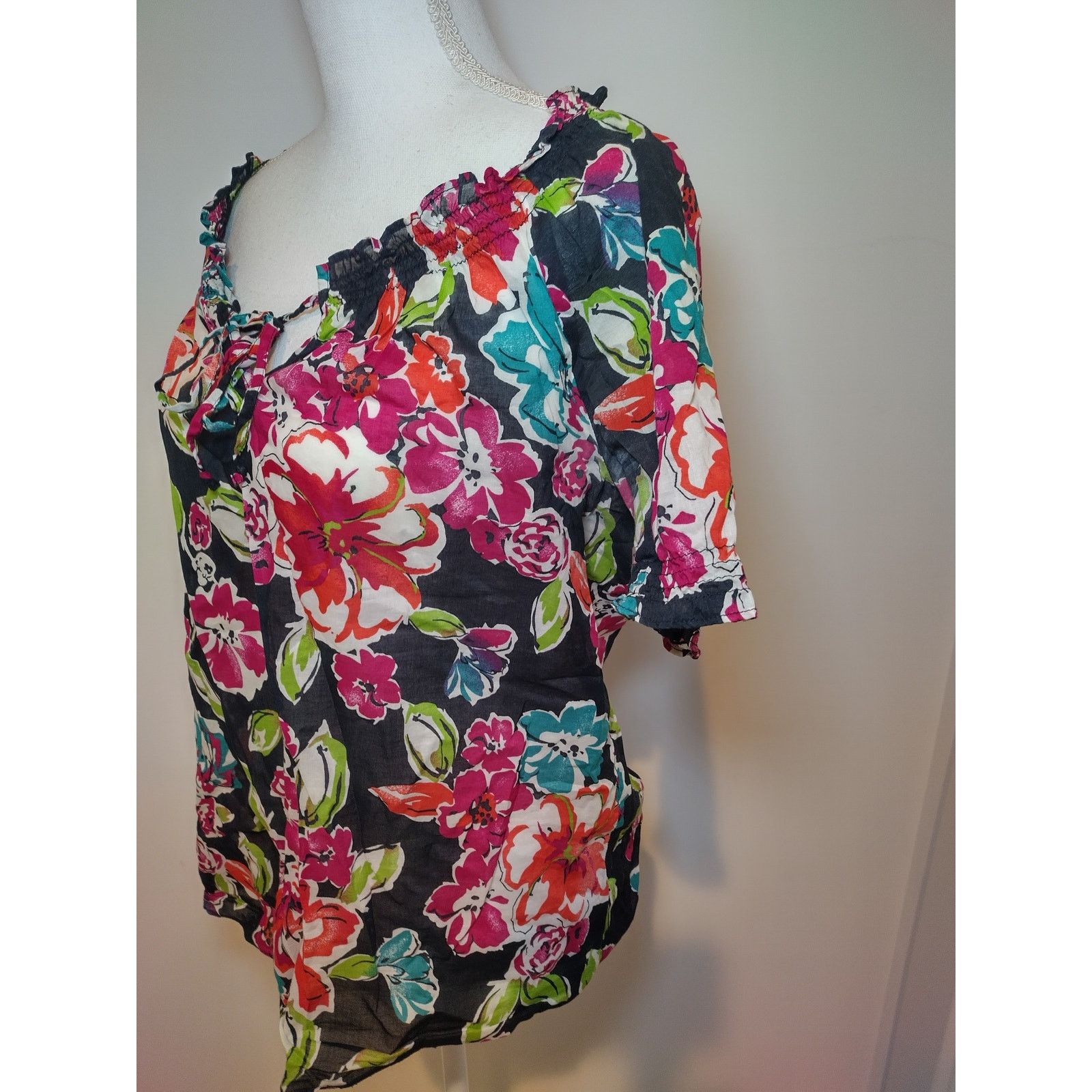 Ann Taylor Ann Taylor Womens Blouse Floral Print Ruffle Collar Tie Neck Size M / US 6-8 / IT 42-44 - 5 Thumbnail