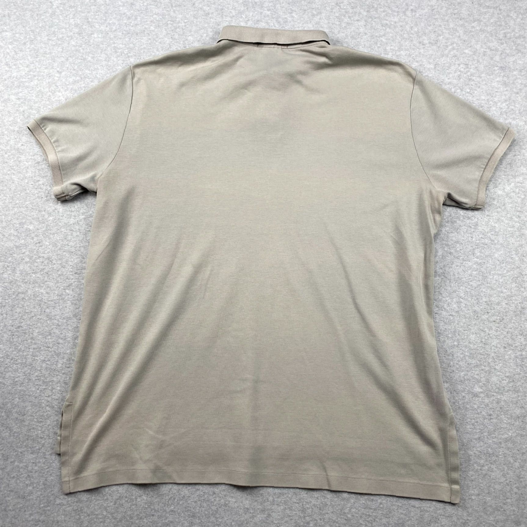 Polo Ralph Lauren Polo Ralph Lauren Polo Shirt Mens XL Gray Custom Fit Short Sleeve Pullover Shirt Polo Size US XL / EU 56 / 4 - 5 Thumbnail
