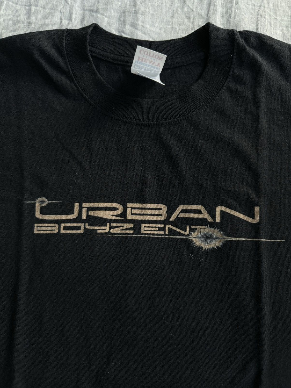 Vintage Urban Boyz Ent Vintage Graphic Gildan Tee Size US L / EU 52-54 / 3 - 3 Thumbnail