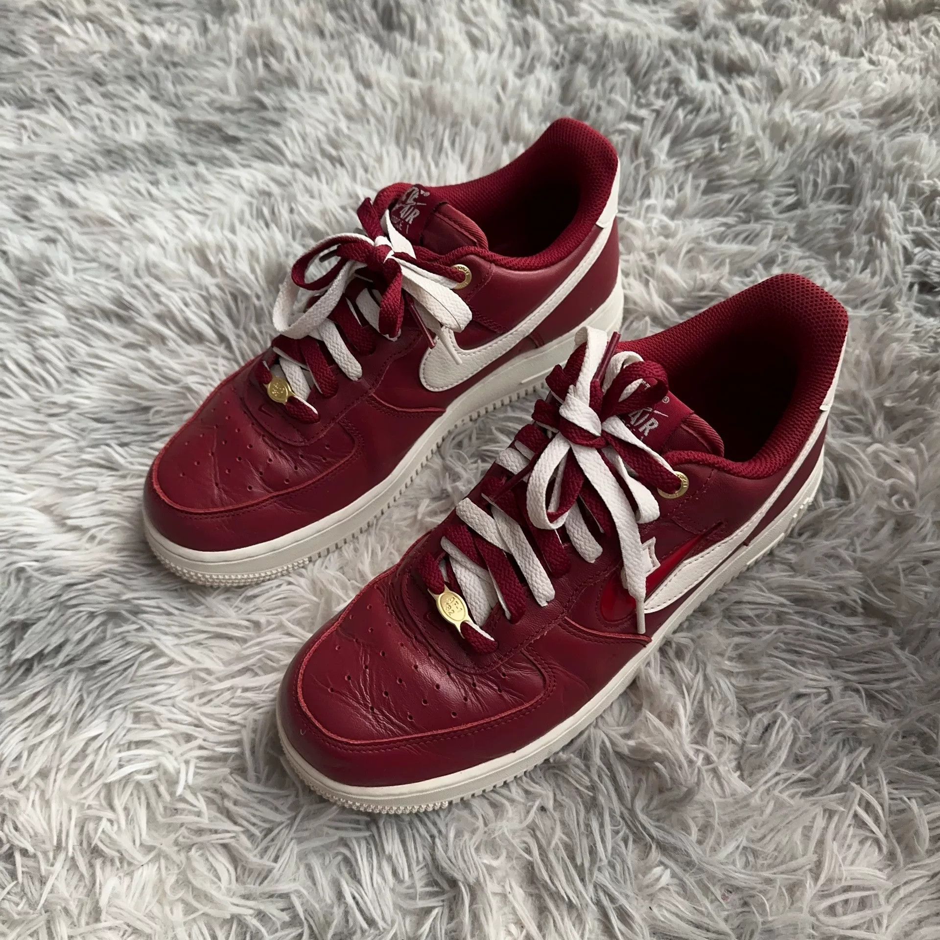 Nike Nike AF1 Red Lowtop Sneakers 40 Men Size US 7.5 / EU 40-41 - 1 Thumbnail