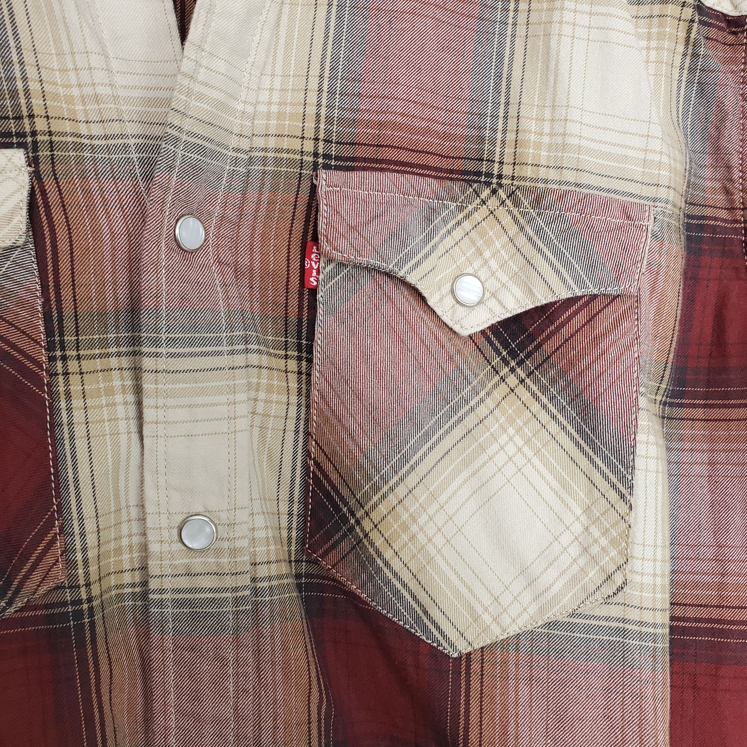 Levi's Levi's Pearl Snap Western Shirt in Tan And Red Plaid SZ:L Size US L / EU 52-54 / 3 - 3 Thumbnail