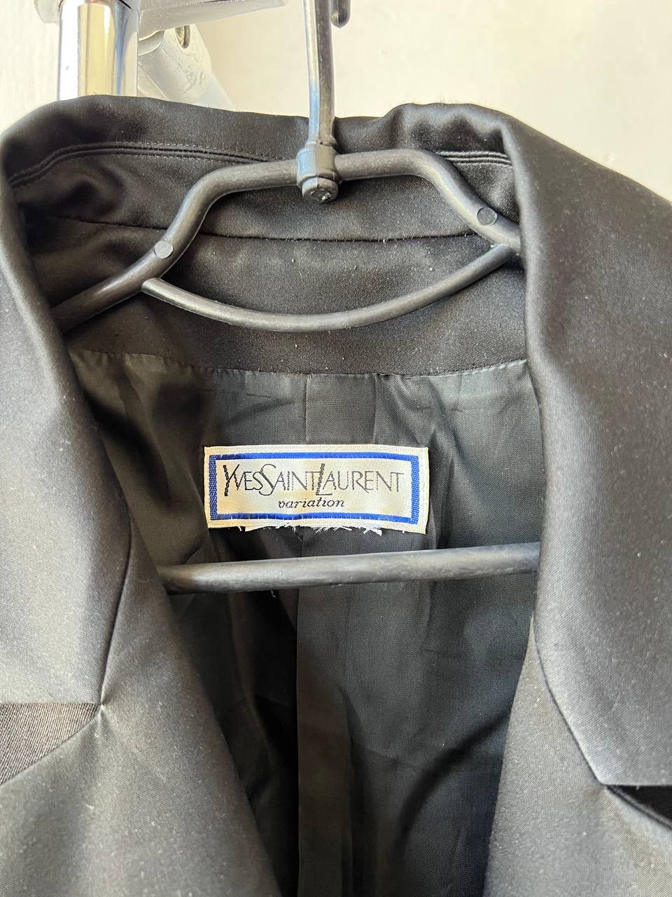 Yves Saint Laurent YVES SAINT LAURENT VARIATION BLACK WOOL RARE TUXEDO BLAZER M Size M / US 6-8 / IT 42-44 - 5 Thumbnail