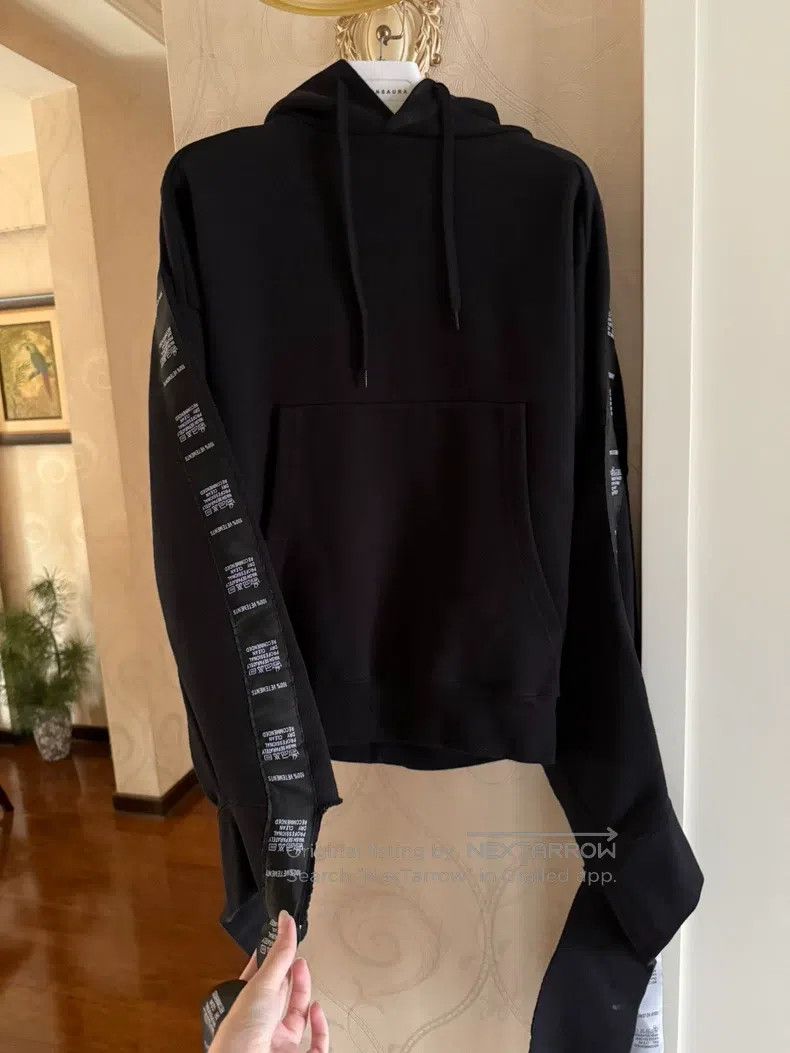 Vetements Vetements Sleeve Tag Ribbon Hooded Sweatshirt Size US XS / EU 42 / 0 - 1 Thumbnail