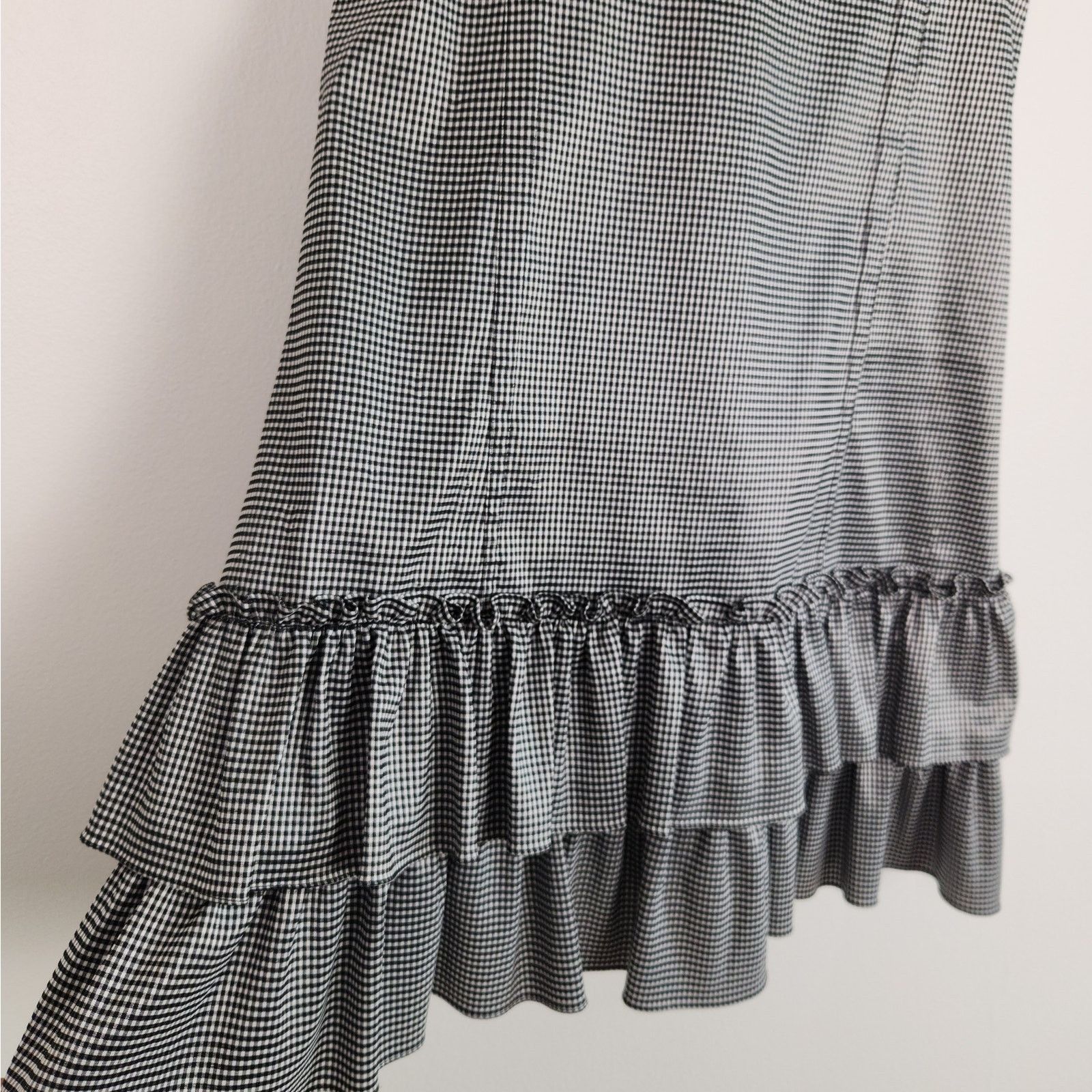 Betsey Johnson Betsey Johnson Ruffle Gingham Mini Dress Black and White 8 Size M / US 6-8 / IT 42-44 - 9 Thumbnail
