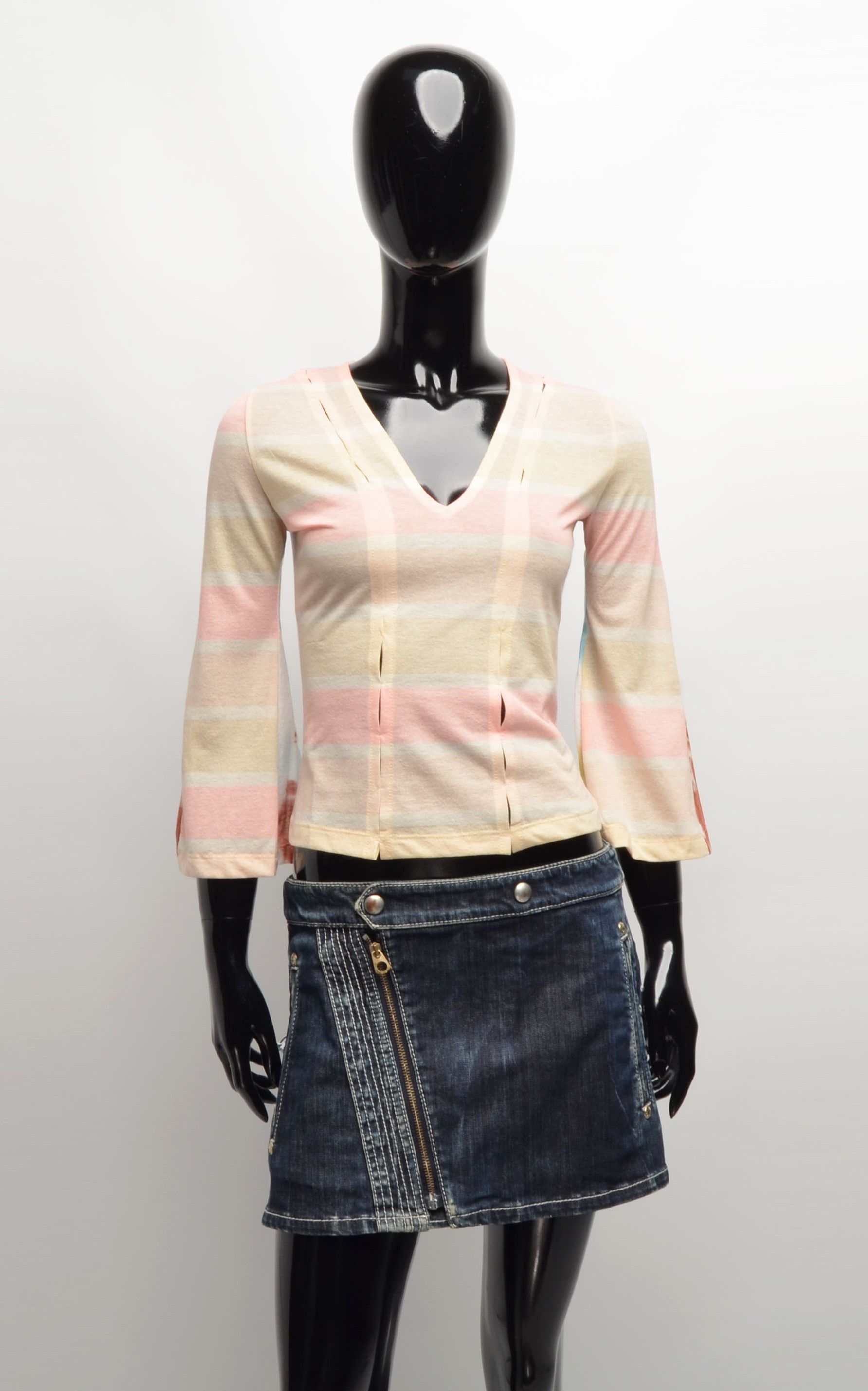 Custo Barcelona × Vintage Vintage Custo Barcelona Fairy Tie Dye Y2K V-Neck Top Size S / US 4 / IT 40 - 2 Thumbnail