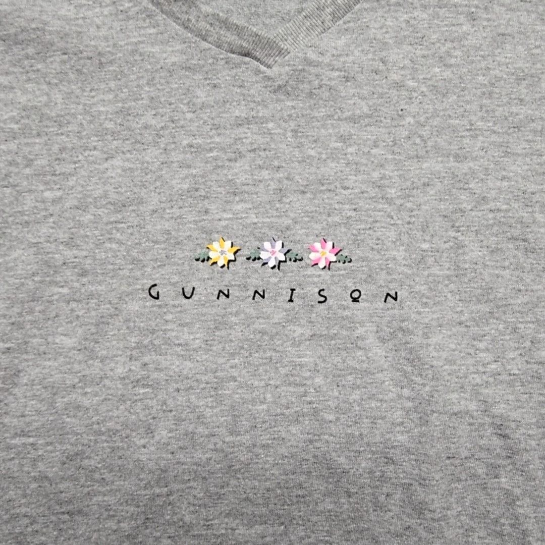 Anvil Vintage Gunnison Floral Tee Anvil Gray M V-Neck Shirt 90s Size M / US 6-8 / IT 42-44 - 2 Thumbnail