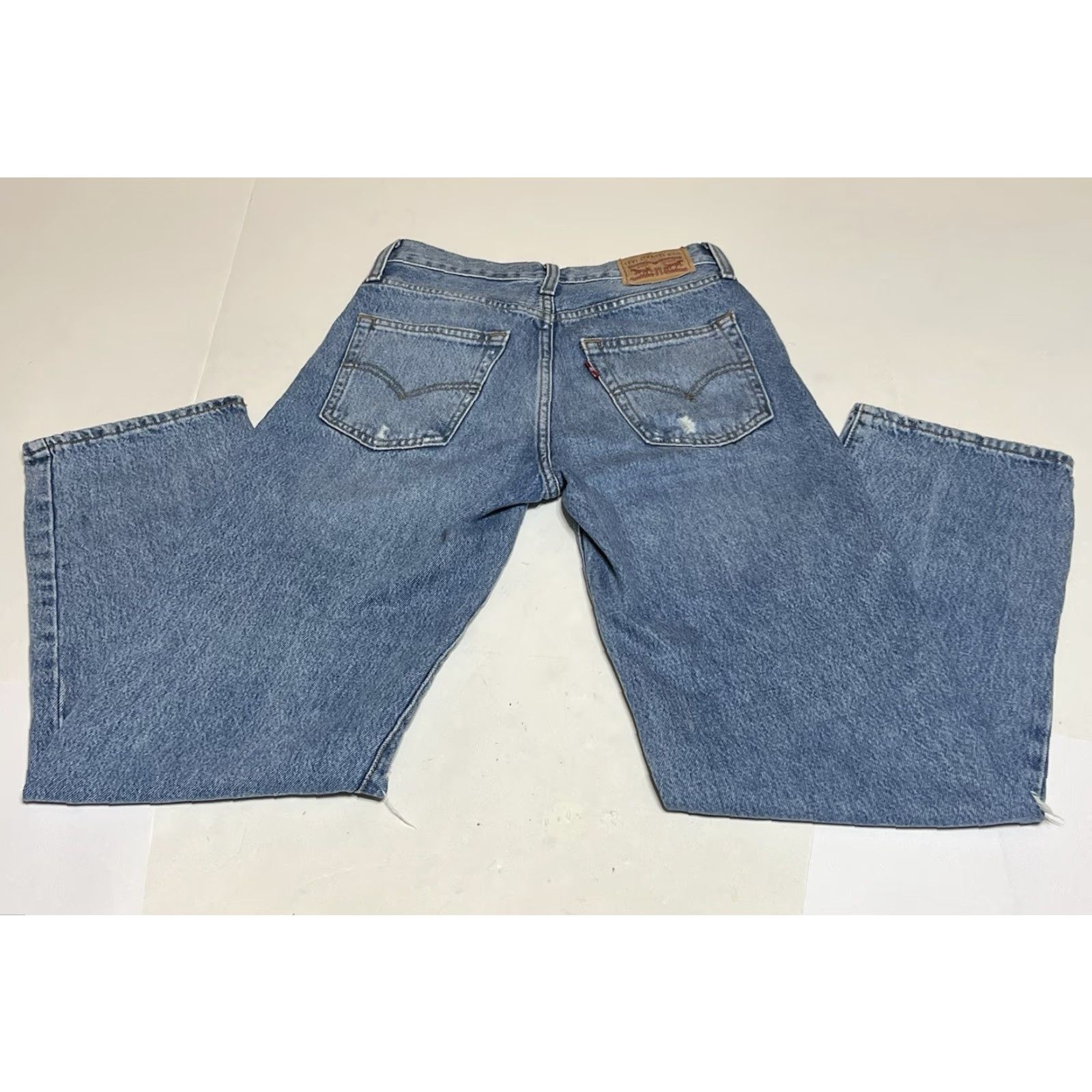 Levi's VINTAGE Levis 94 Baggy Jeans Women 26x29 24x31 Blue Denim Straight Leg Distressed Jeans Size 26" / US 2 / IT 38 - 2 Thumbnail