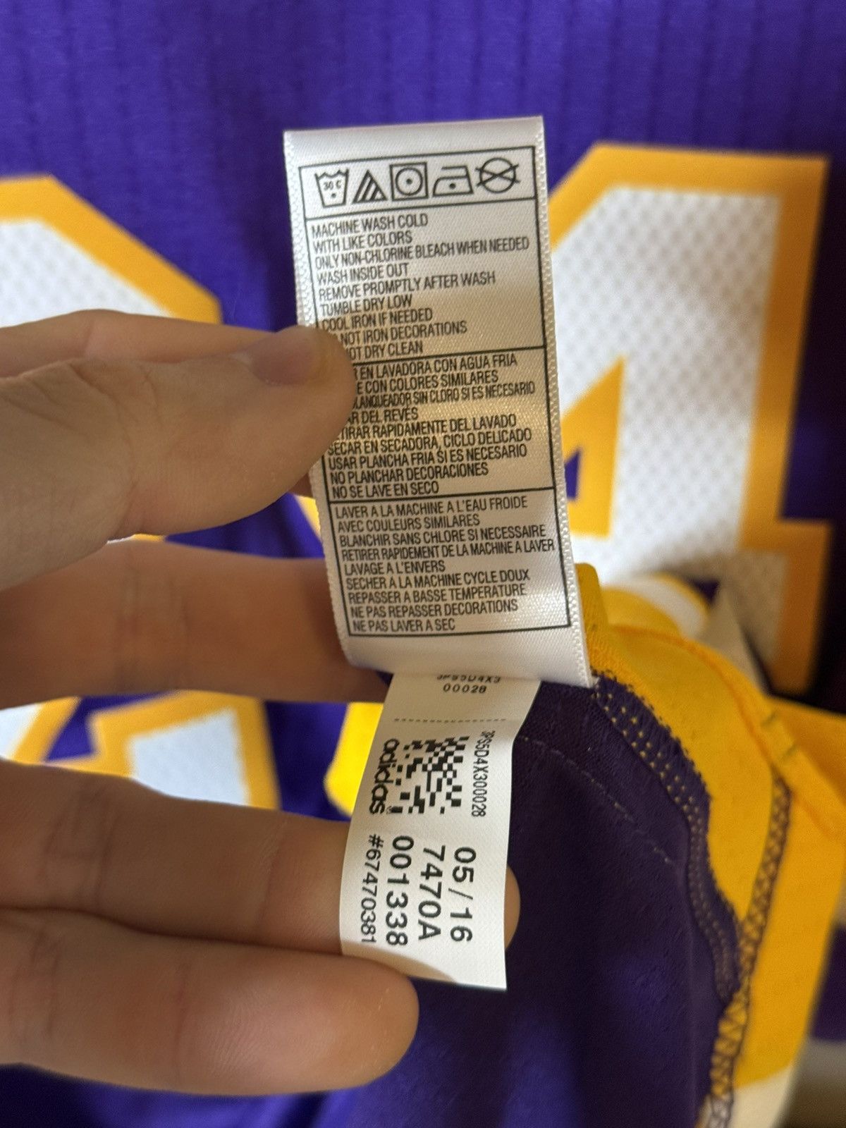 Adidas Authentic Adidas Kobe Bryant Lakers Away Swingman Jersey NWT Size US S / EU 44-46 / 1 - 9 Thumbnail
