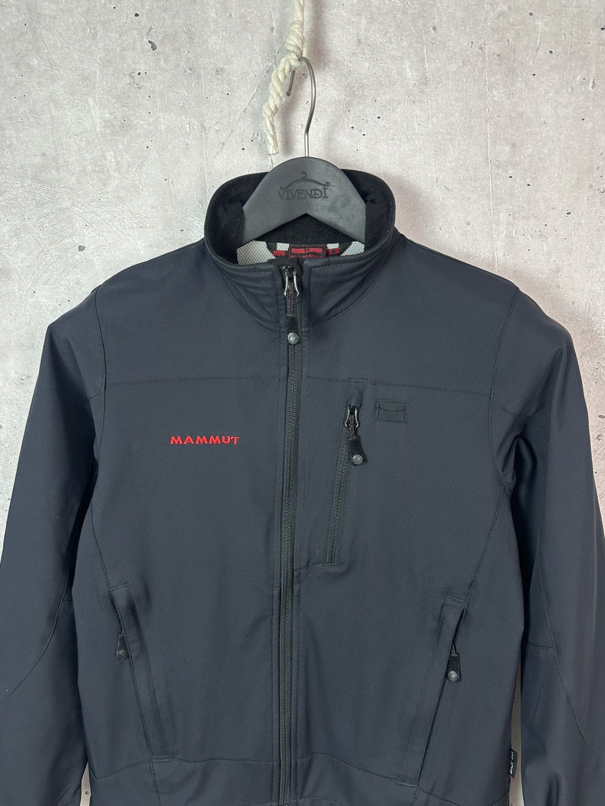 Mammut Mammut Black Zip Pocket Logo Women’s Soft Shell Jacket Size M / US 6-8 / IT 42-44 - 7 Thumbnail