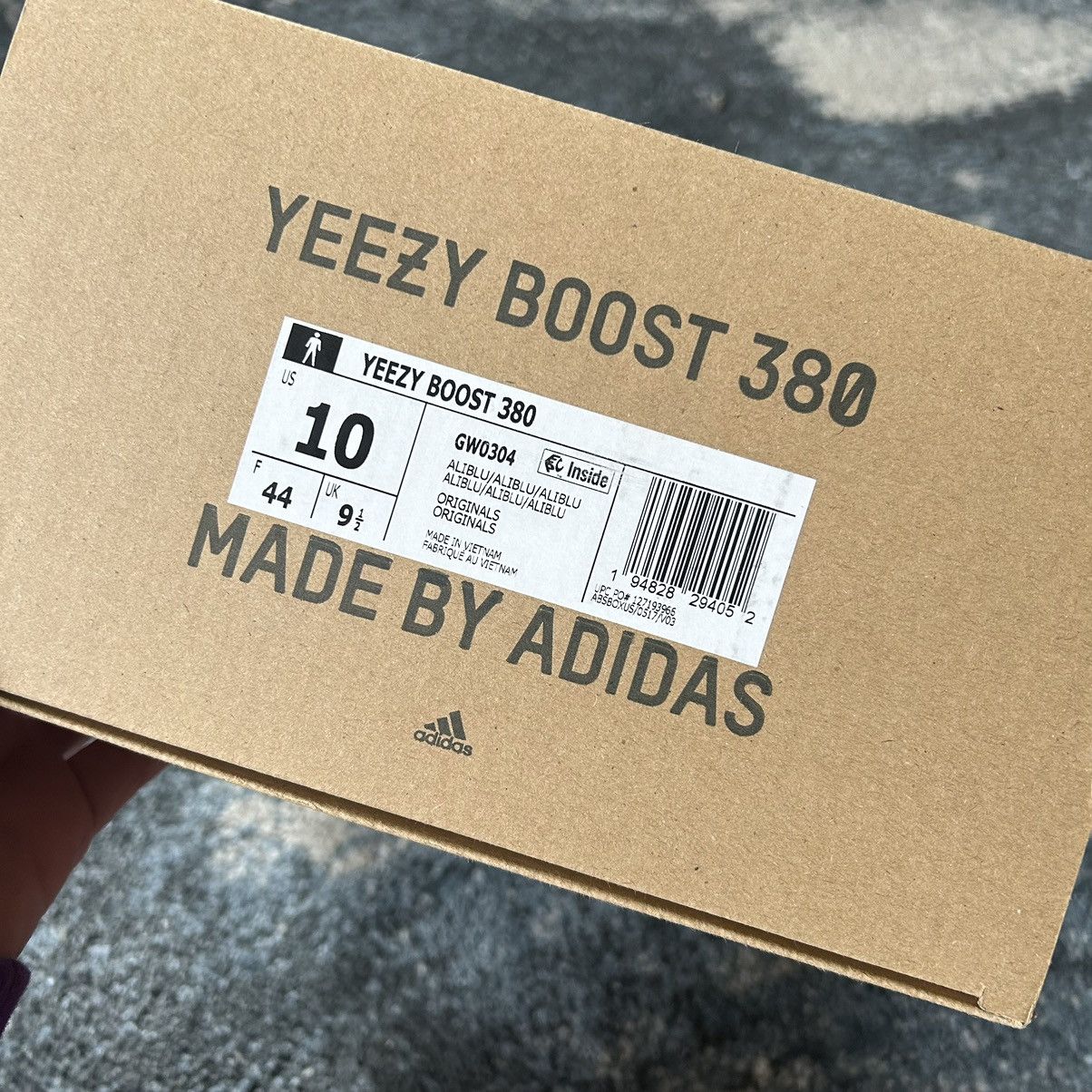 Adidas × Kanye West YEEZY BOOST 380 ALiEN BLUE REFLECTiVE GLOW GREEN PRiMEKNiT Size US 10 / EU 43 - 14 Thumbnail