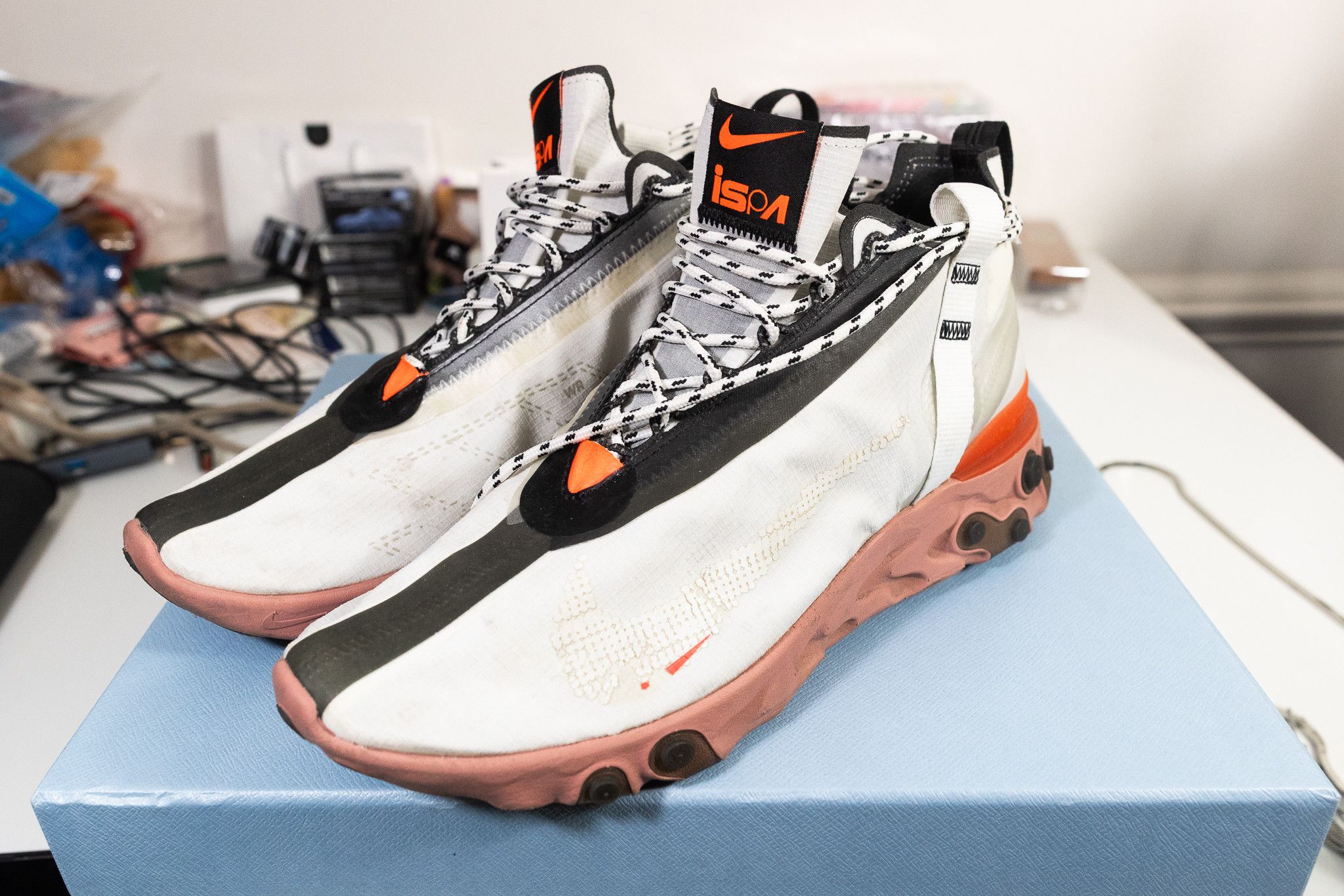 Nike Nike React Runner Mid WR ISPA Summit White Size 9.5 | Grailed