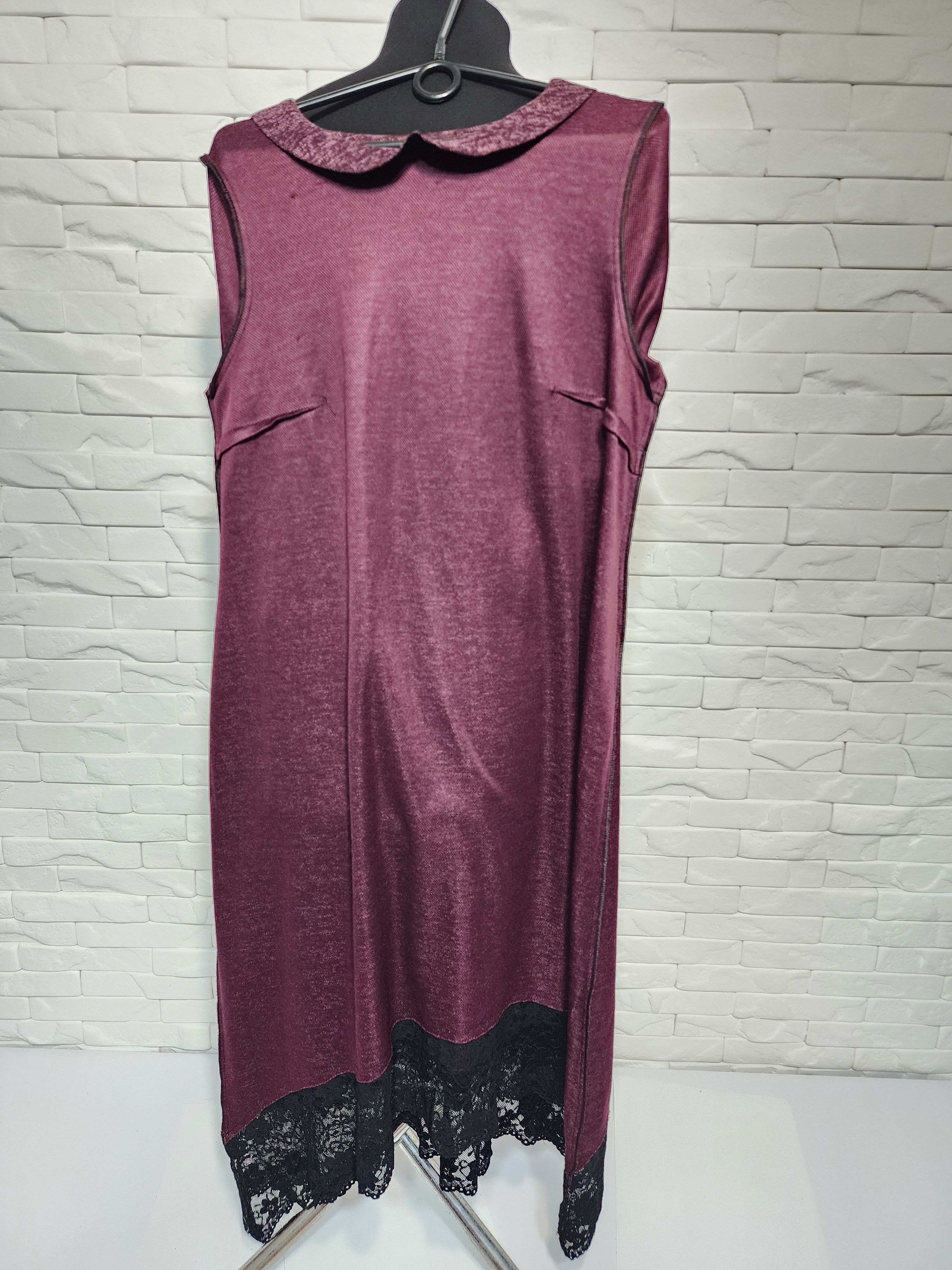 Designer Long dress with black lace. Size XXL / US 16-18 / IT 52-54 - 9 Thumbnail