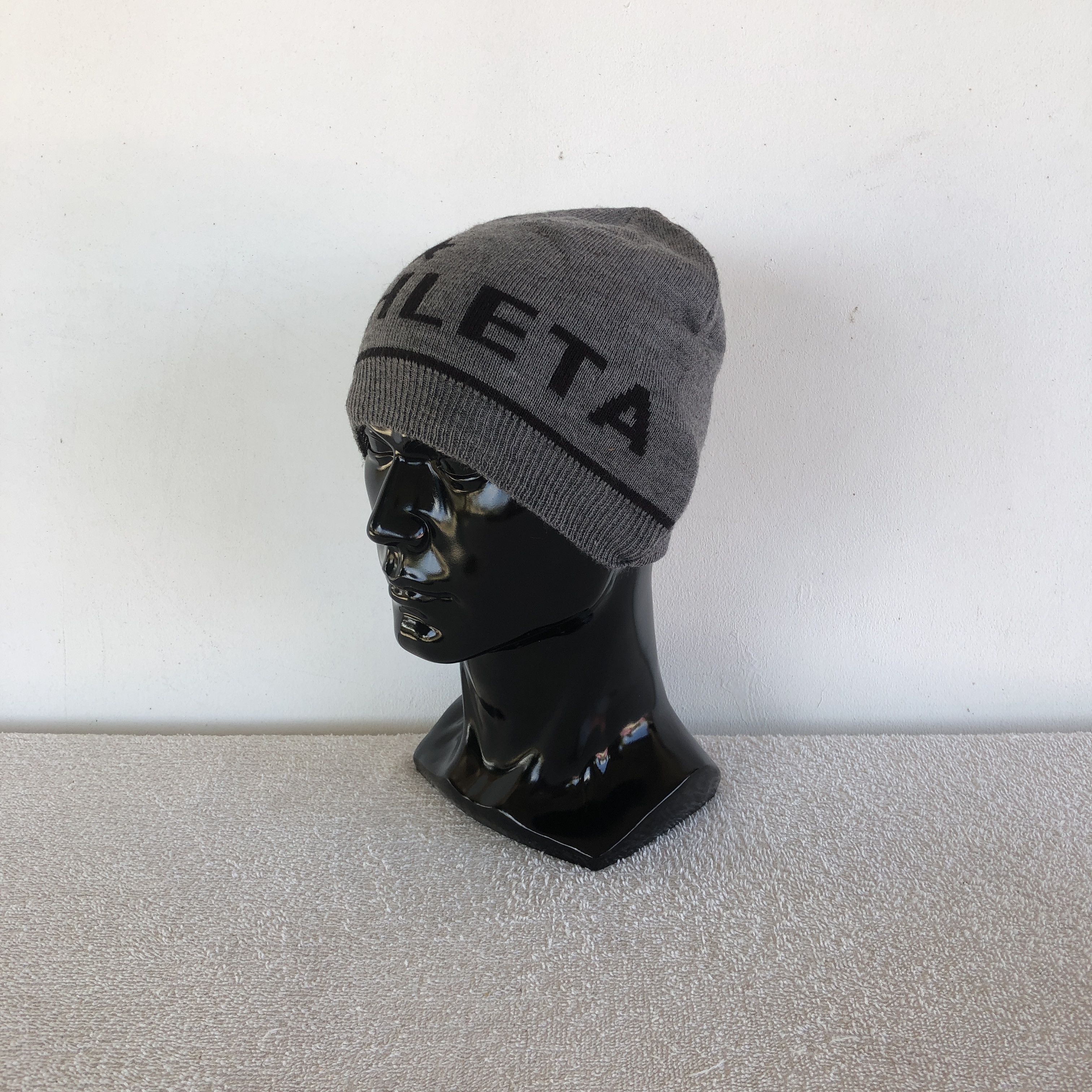 Japanese Brand Vintage Athlete Beanie Sportswear Snow Caps Hats Size ONE SIZE - 2 Thumbnail