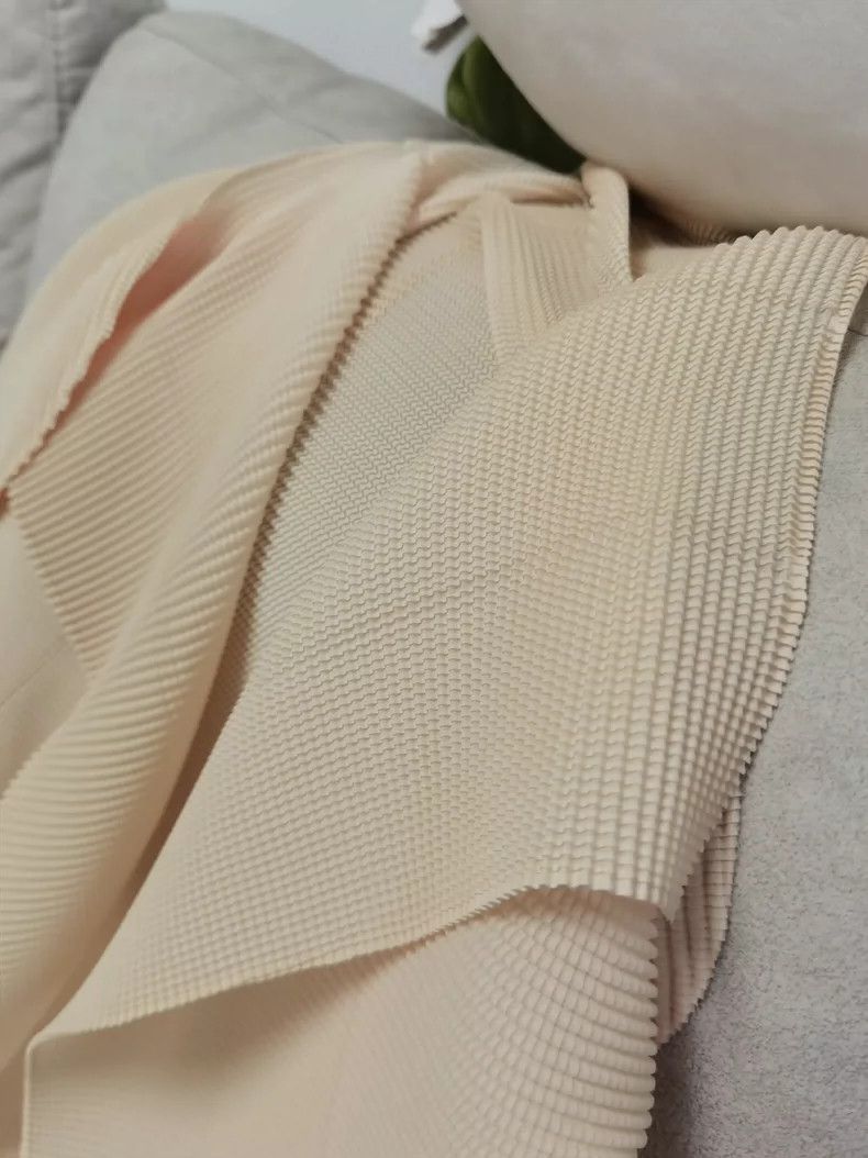 Issey Miyake issey miyake size:3 Yellow pleated stand-up collar cardiga Size XXS / US 00 / IT 34 - 6 Thumbnail