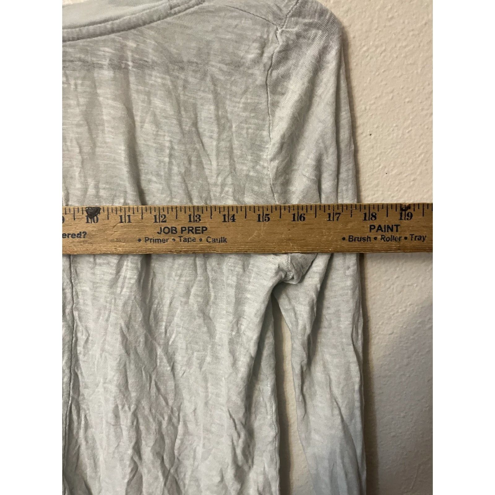 Vintage WE THE FREE Blouse Small Gray Women Oversized Long Sleeve V Neck Casual Shirt Size S / US 4 / IT 40 - 5 Thumbnail