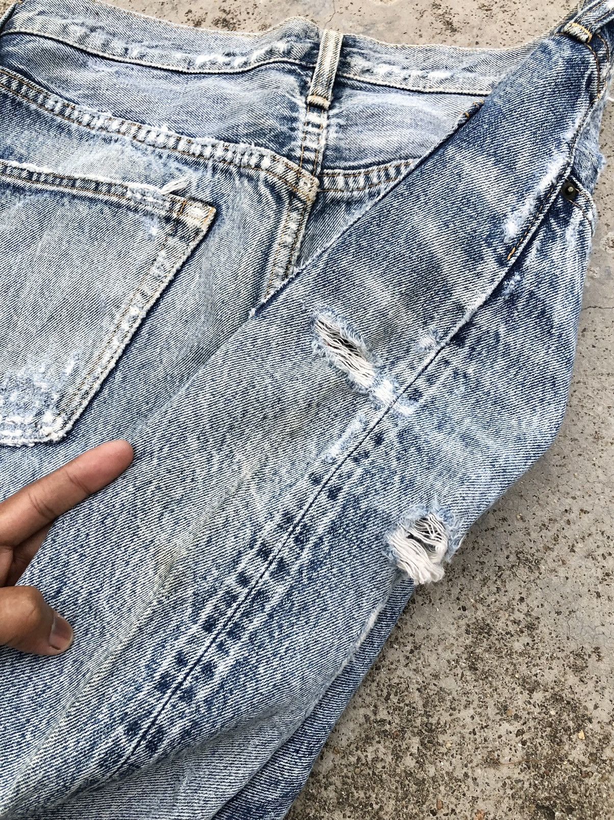 Other SELVEDGE REDLINE DISTRESSED DENIM Size US 33 - 13 Thumbnail
