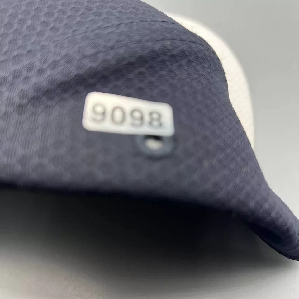 New Era New York Yankees Hat Men 7 3/4 Black White Fitted Cap New Size ONE SIZE - 9 Thumbnail