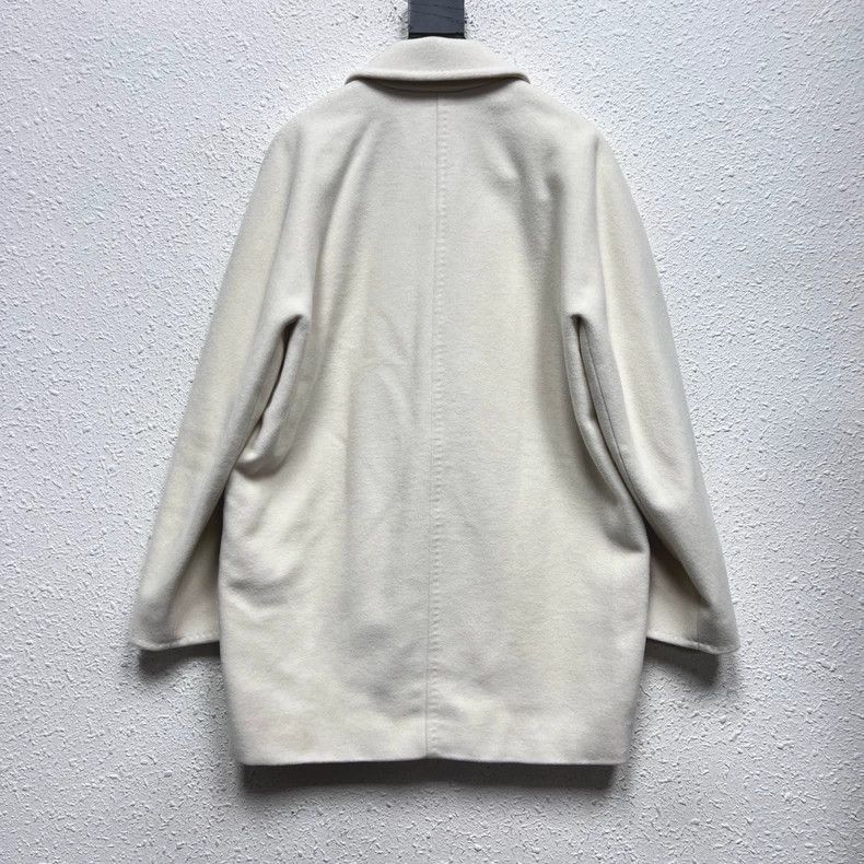 Max Mara Max Mara 101801 Short Suit Loose Cashmere Coat Size L / US 10 / IT 46 - 2 Thumbnail