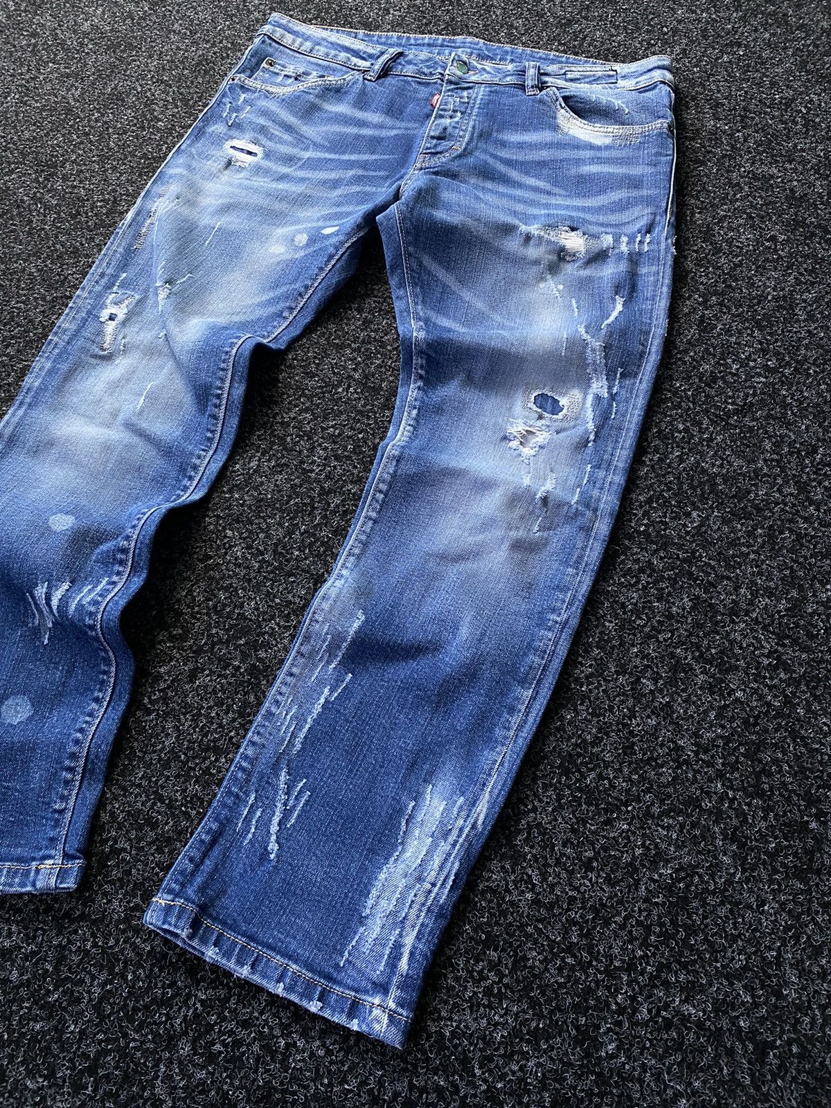 Dsquared2 Dsquared2 Distressed Denim pants Jeans Made In Italy 🇮🇹 Size US 37 - 3 Thumbnail