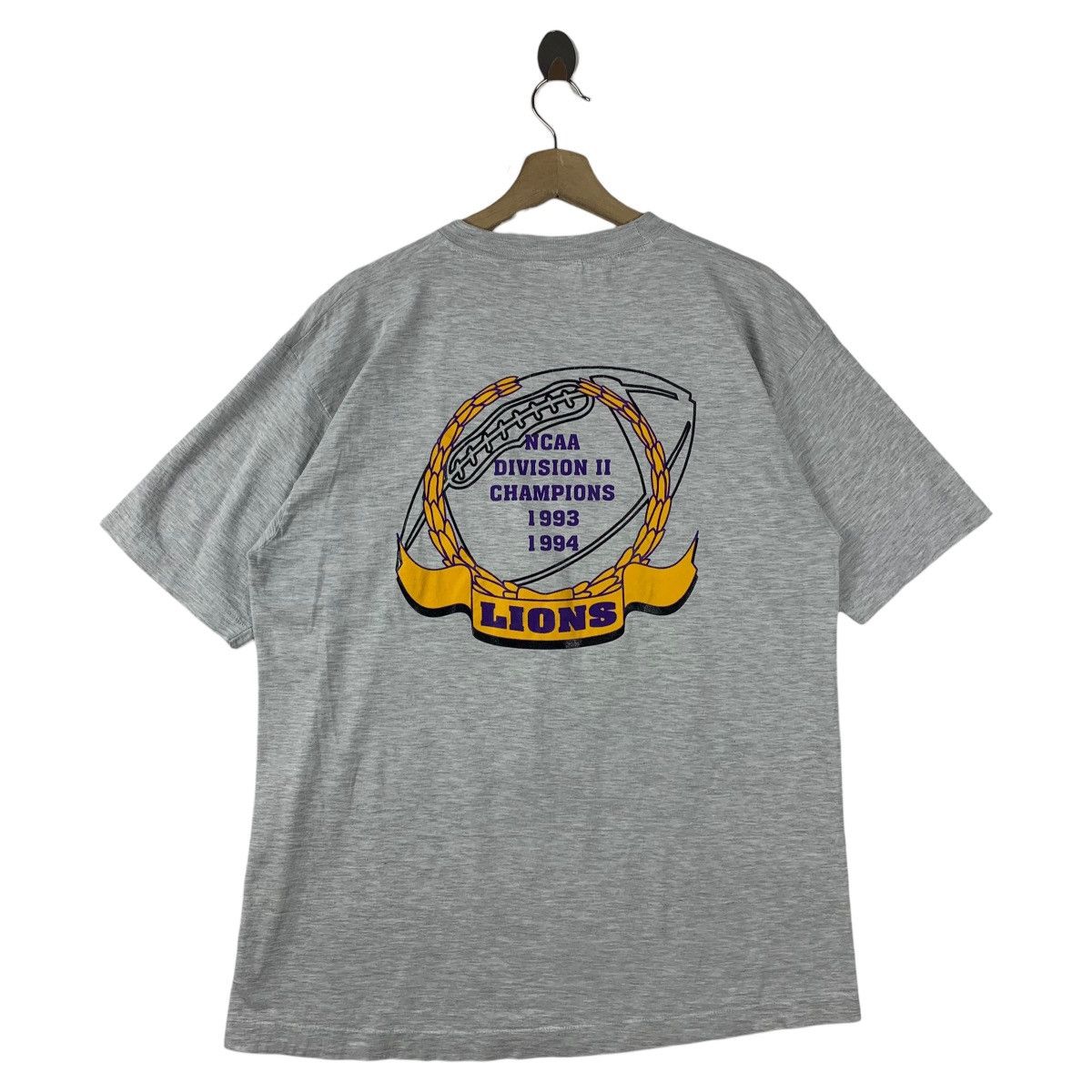 NCAA × NFL × Vintage Vintage MINNESOTA VIKING NFL ncaa tee Size US L / EU 52-54 / 3 - 4 Thumbnail
