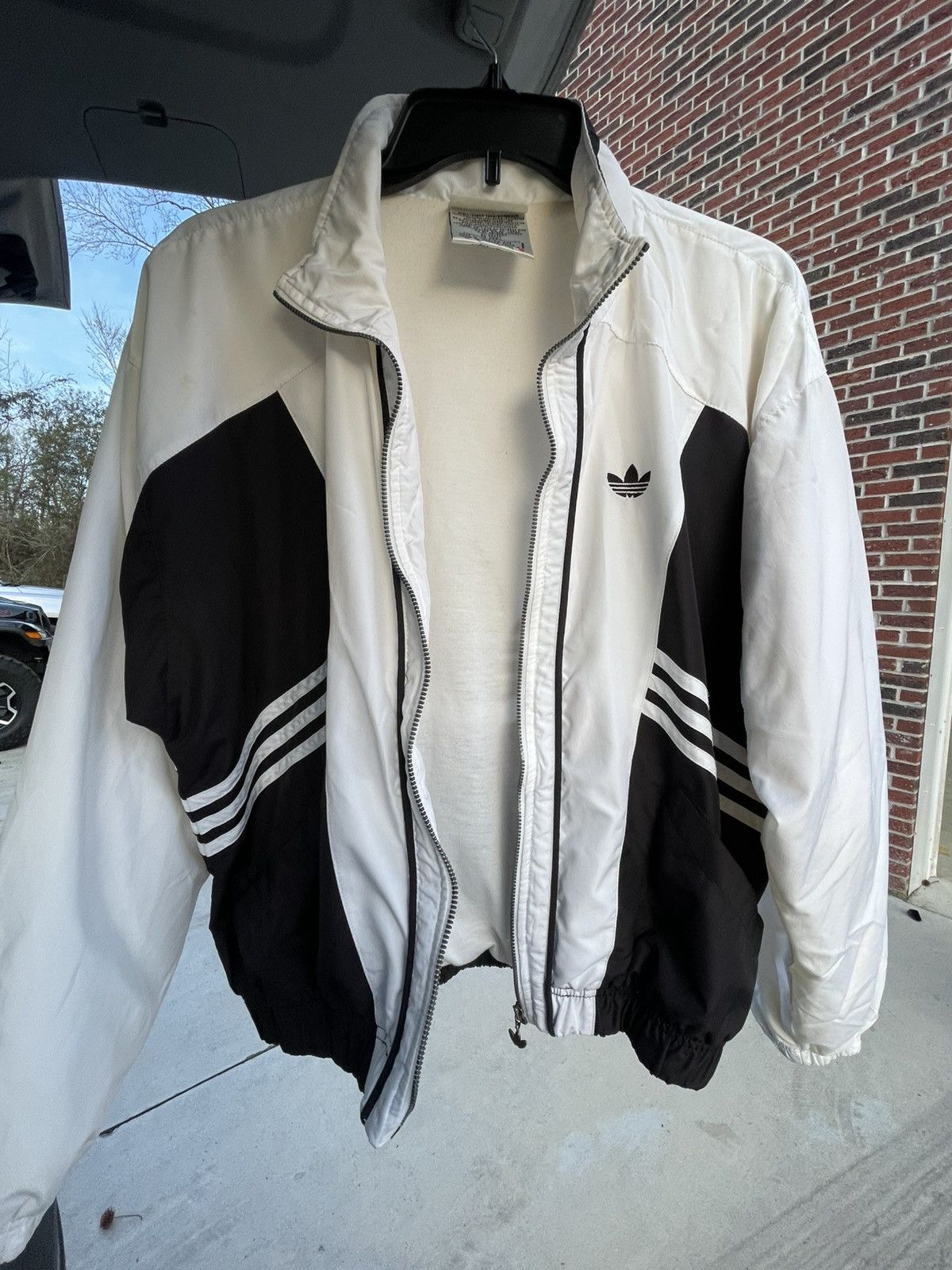 Adidas Vintage 90’s Adidas Windbreaker Jacket White Black Small Size US S / EU 44-46 / 1 - 11 Thumbnail