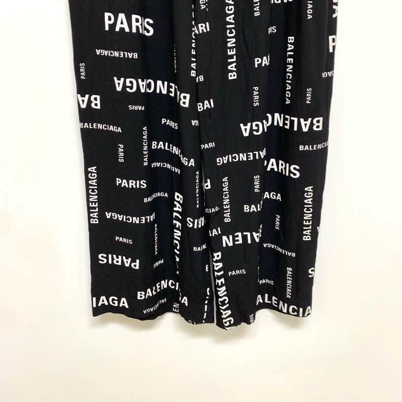 Balenciaga Balenciaga Full Print Letter Wide Leg Pants Size US 34 / EU 50 - 4 Thumbnail