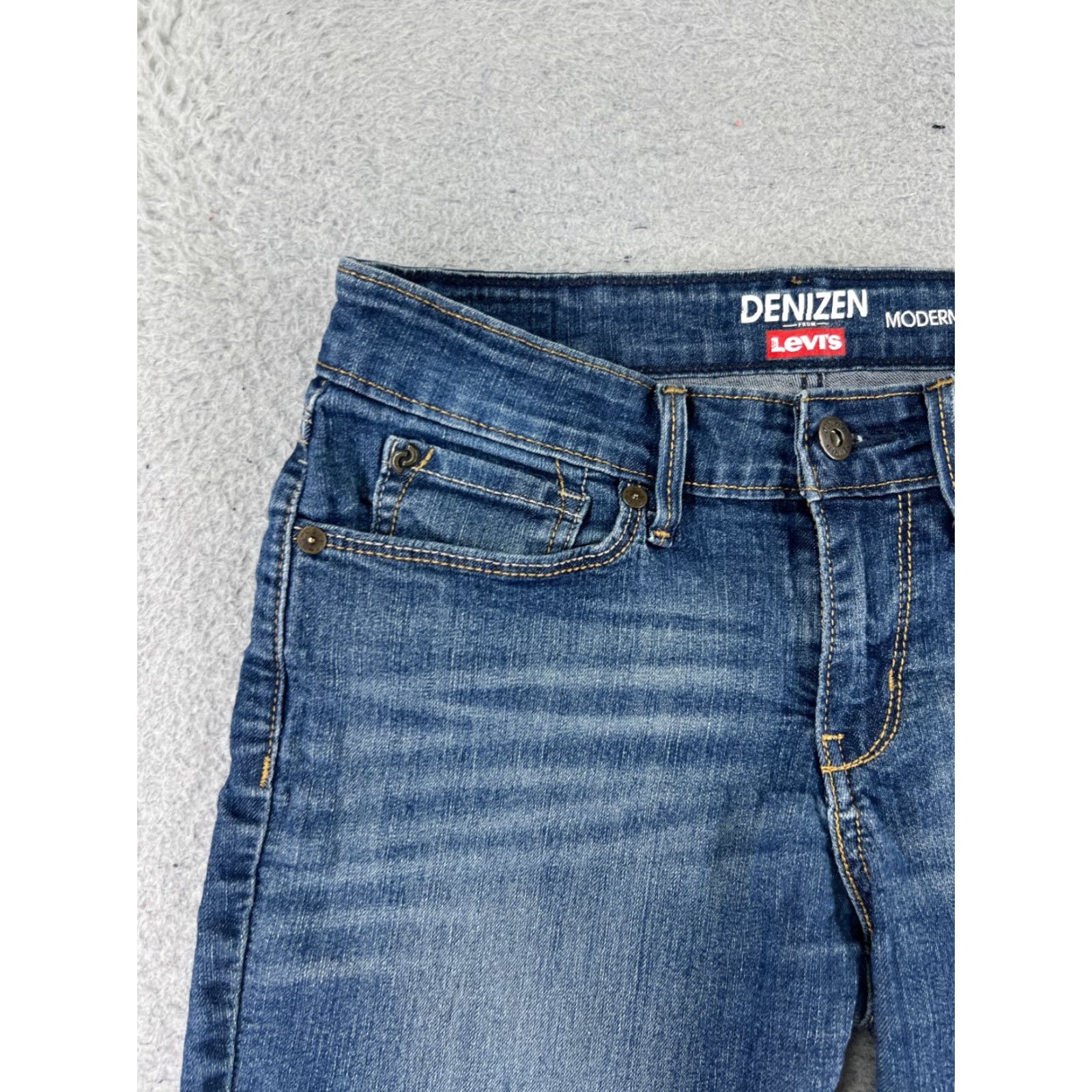 Levi's Levis Shorts Womens 4 Blue Cutoff Denim Jeans Cotton Blend Denizen 26x14 5-Pocket Style Denim Size 27" / US 4 / IT 40 - 4 Thumbnail