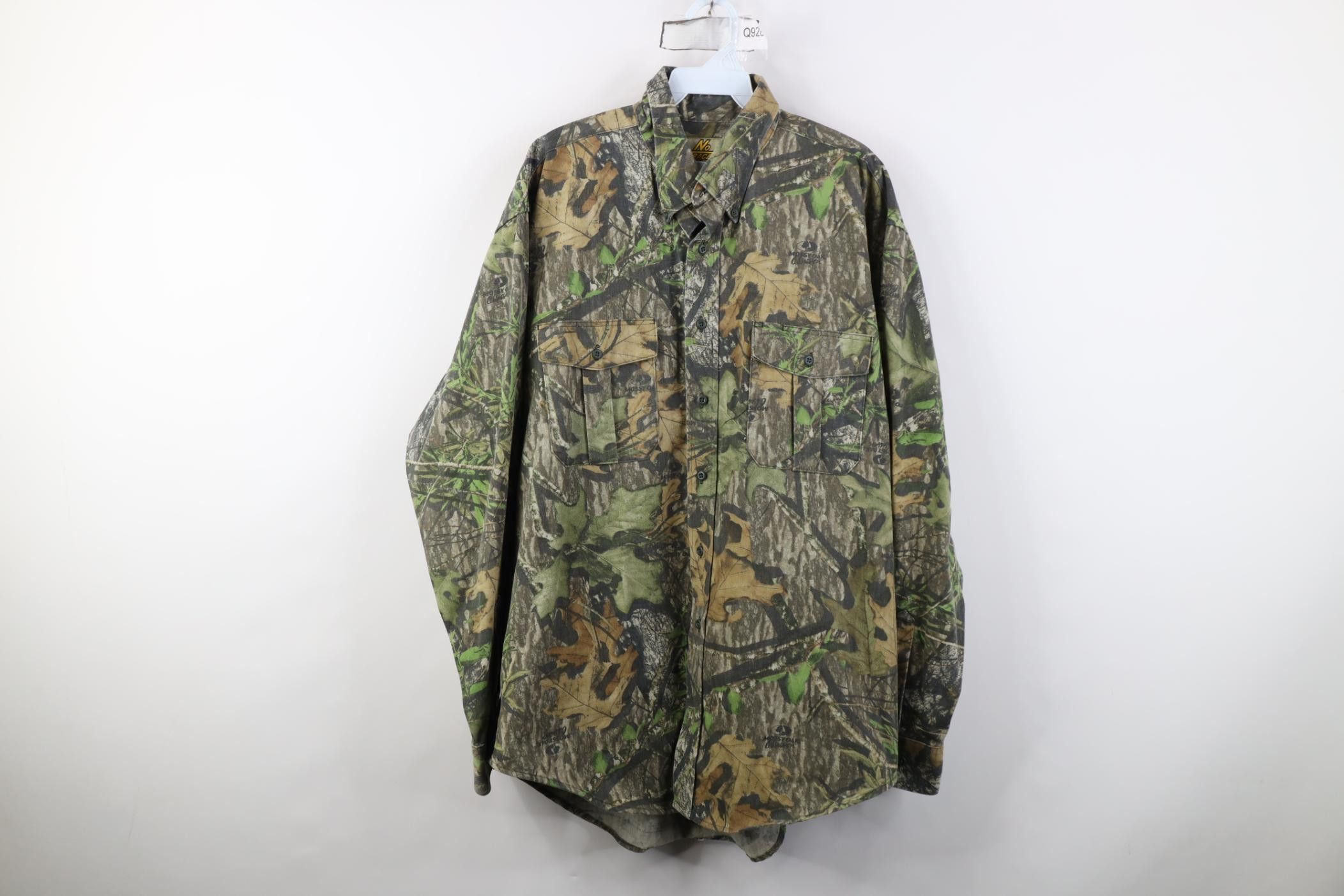 Vintage Vintage Streetwear Mossy Oak Camouflage Button Down Shirt Size US XL / EU 56 / 4 - 1 Thumbnail