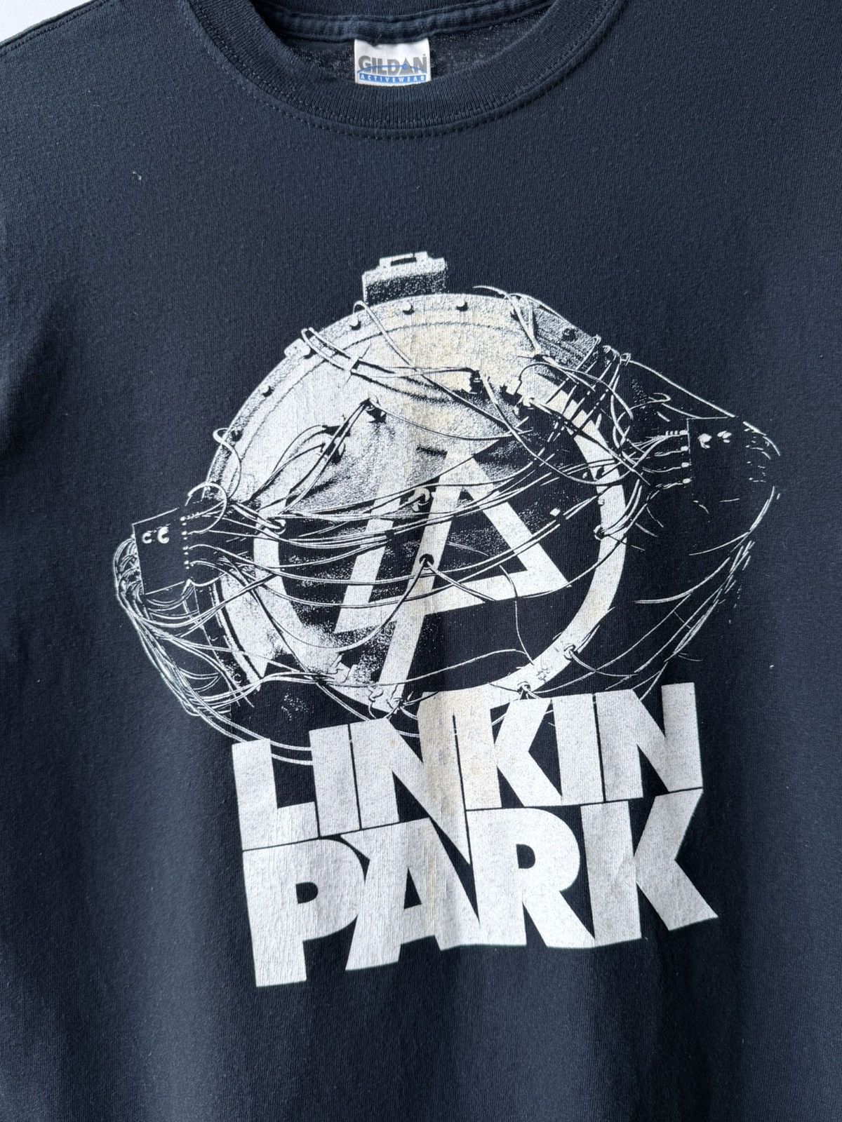 Band Tees Vintage Linkin Park Band T-Shirt Tee Y2K 00s Size US S / EU 44-46 / 1 - 2 Thumbnail
