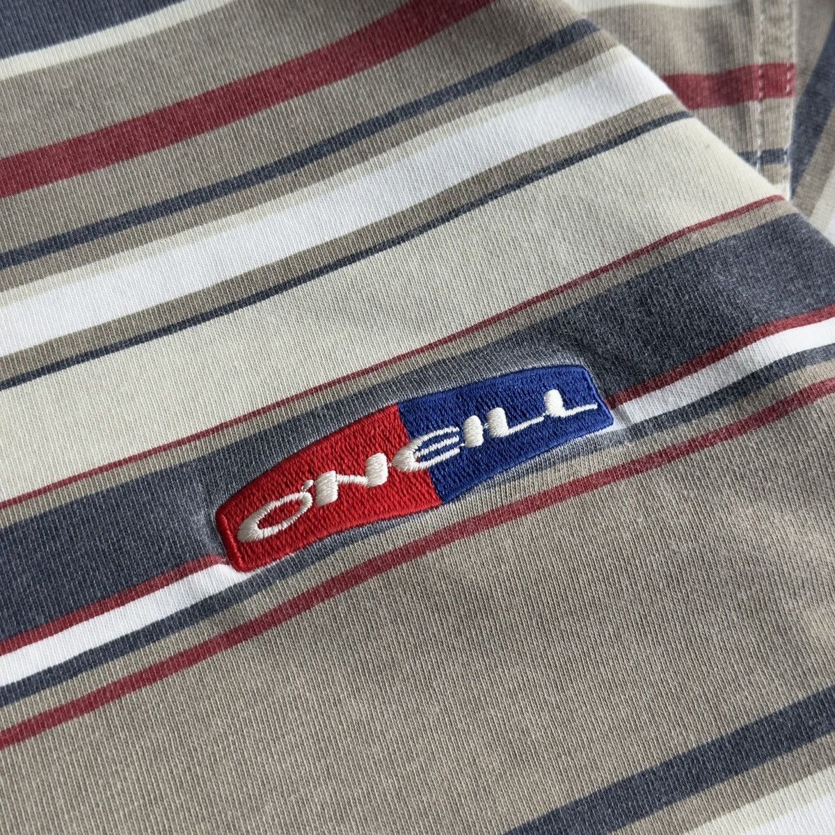 O'Neill VINTAGE Y2K O’NEILL STRIPED SURF TEE Size US M / EU 48-50 / 2 - 3 Thumbnail