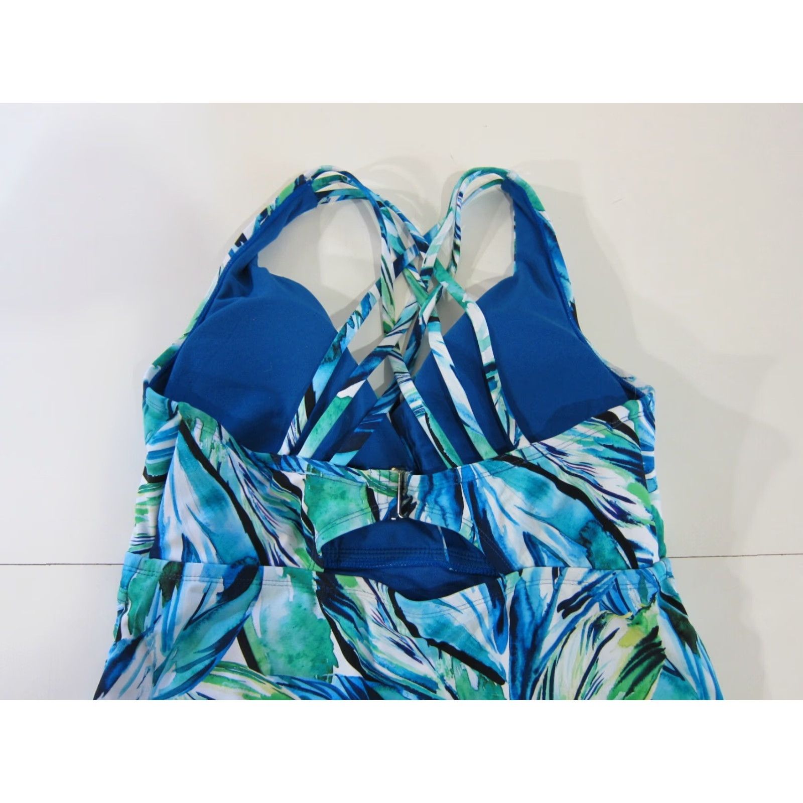 Vintage Terra & Sky One Piece Swimsuit Women 1X Blue White Green Floral Slimming Compression 80s 90s Vintage Theme Mens Womens Girls Boys Size ONE SIZE - 4 Thumbnail