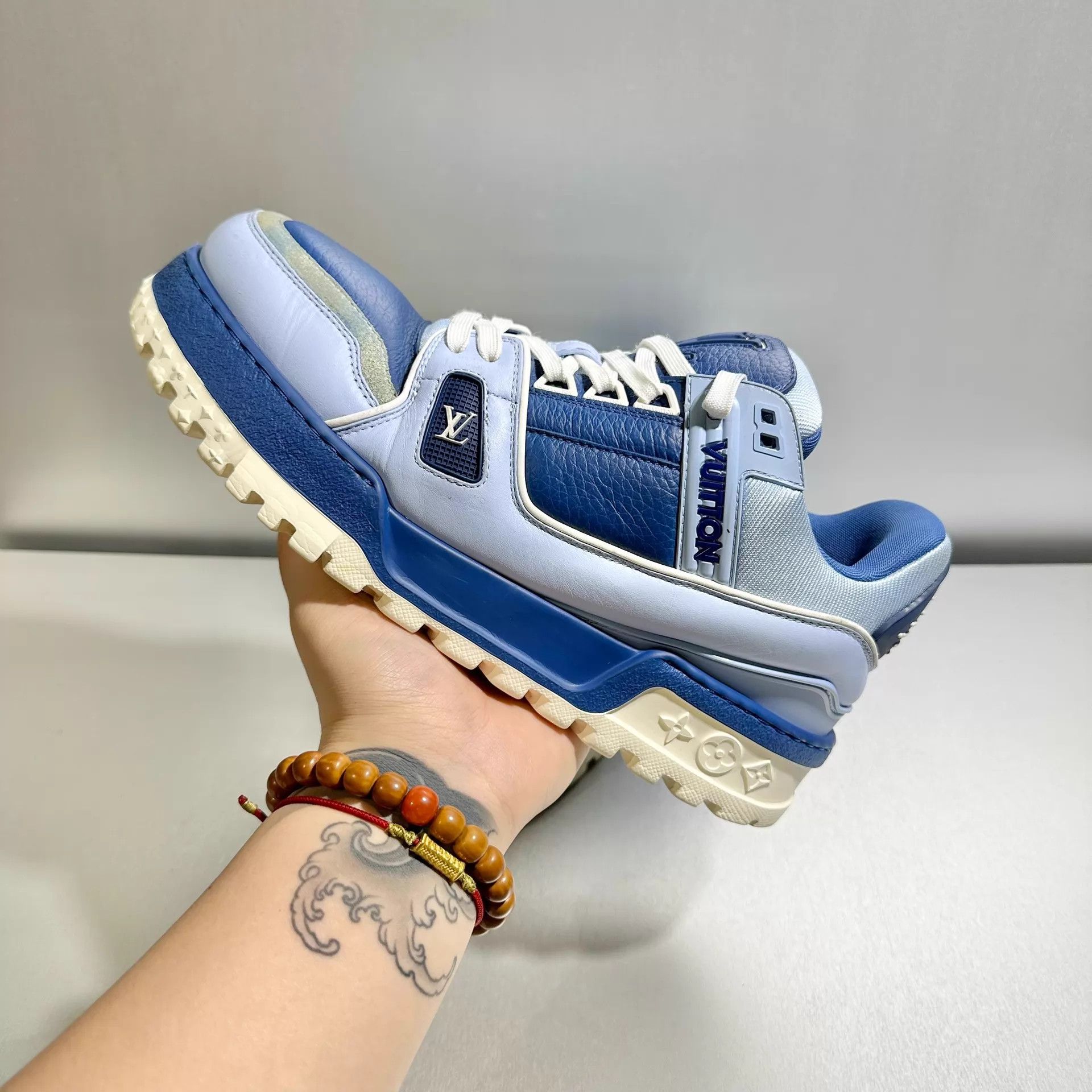 Louis Vuitton LV Trainer Maxi Blue Pangding 7.5/41.5 Excellent Size US 8.5 / EU 41-42 - 9 Thumbnail