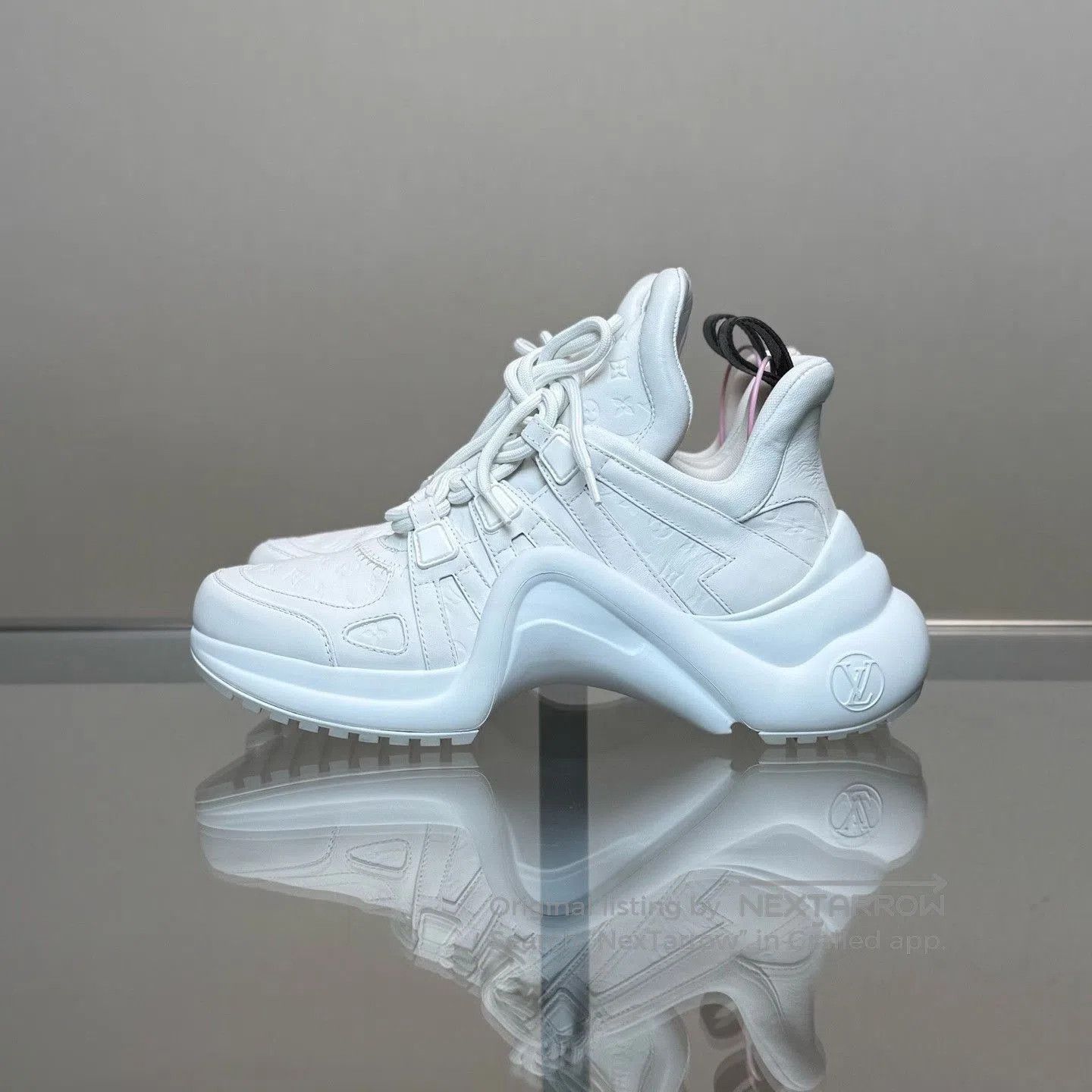 Louis Vuitton Louis Vuitton Archlight White Embossed Dad Shoes. Size US 7 / IT 37 - 5 Thumbnail