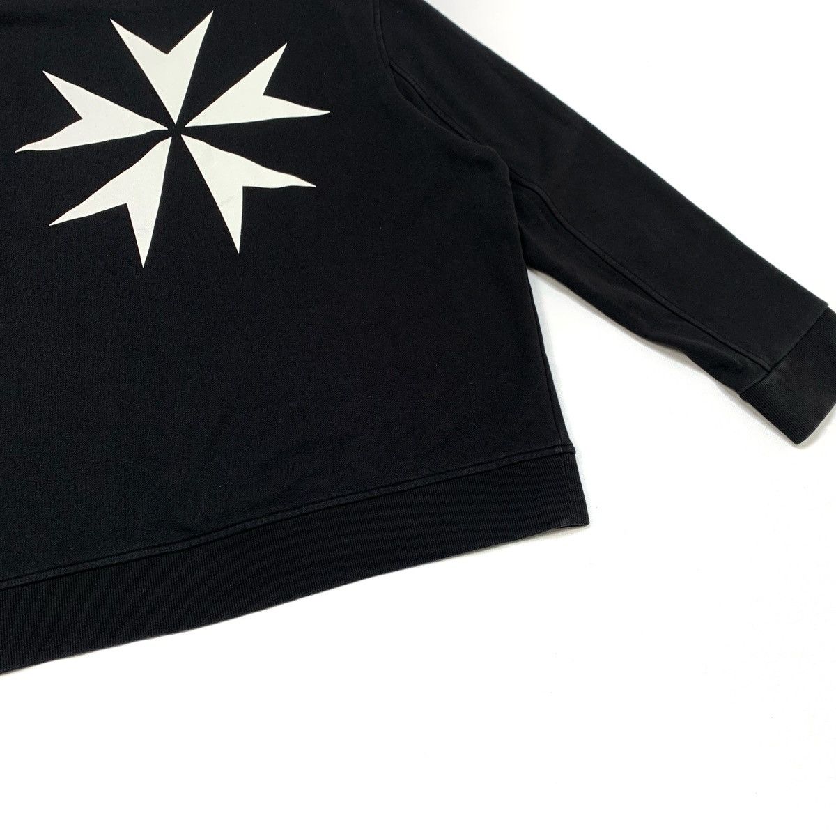 Neil Barrett Neil Barrett Military Star Sweatshirt Black Logo Size XXL Size US XXL / EU 58 / 5 - 16 Thumbnail