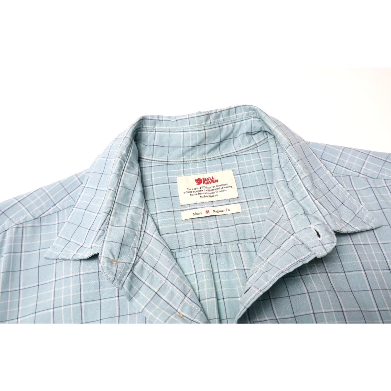Vintage FJALLRAVEN Regular Fit Shirt Men's MEDIUM Checked Pocketed Roll-Up Sleeves Size US M / EU 48-50 / 2 - 4 Thumbnail