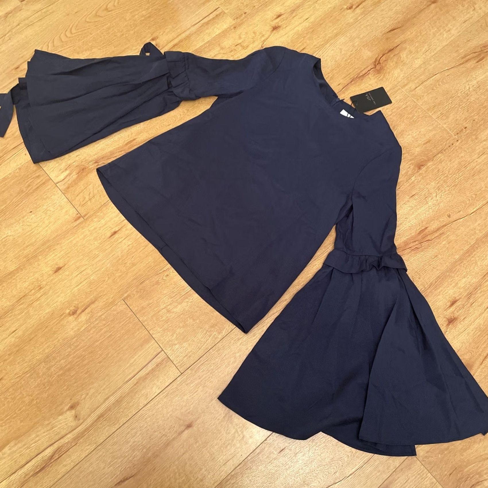 Bell NWT J.O.A. Blouse Womens XS Navy Cathedral Long Tie Ruffle Bell Sleeve Unique Size XS / US 0-2 / IT 36-38 - 2 Thumbnail