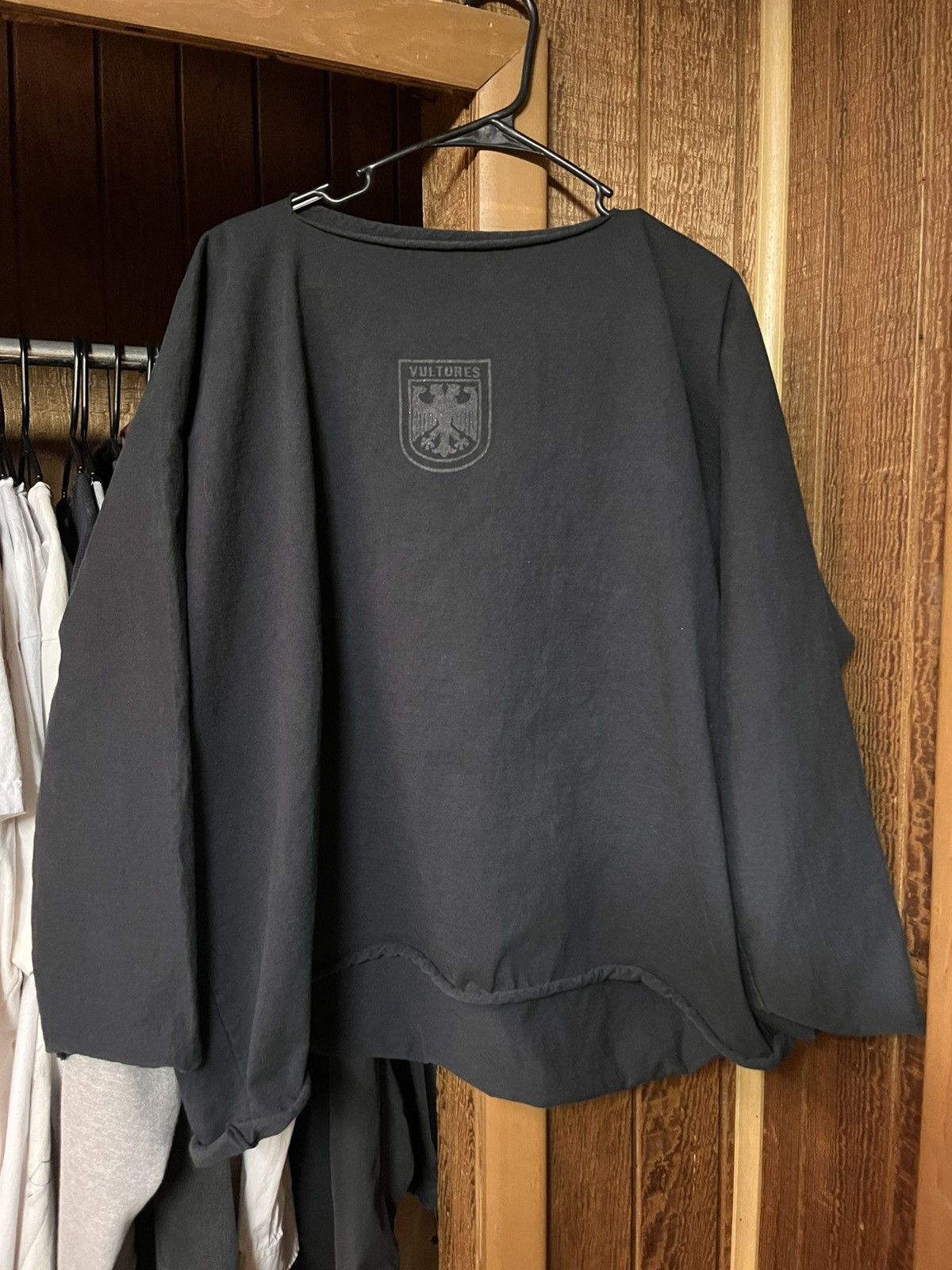 Yeezy YZY Vultures Longsleeve Size US L / EU 52-54 / 3 - 1 Thumbnail
