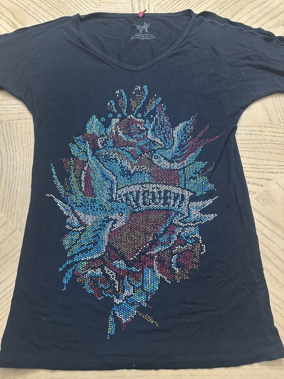 Other Authentic vintage ay guey branded women's v-neck t-shirt Size XS / US 0-2 / IT 36-38 - 1 Thumbnail